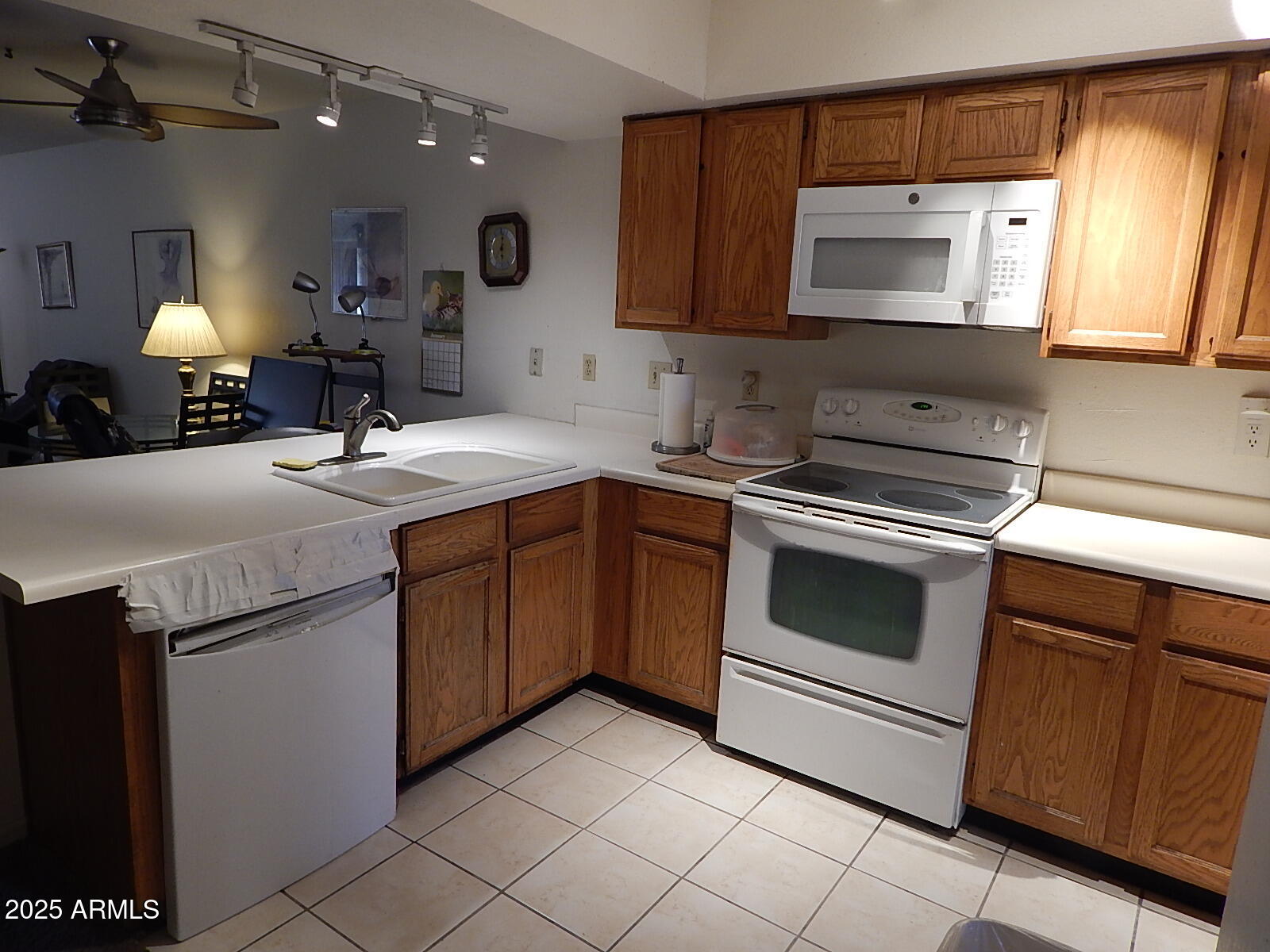 8651 E Royal Palm Road Property Photo 1