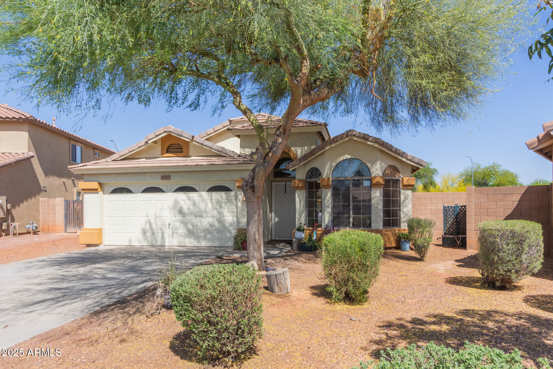 11430 W Chase Drive Property Photo 1