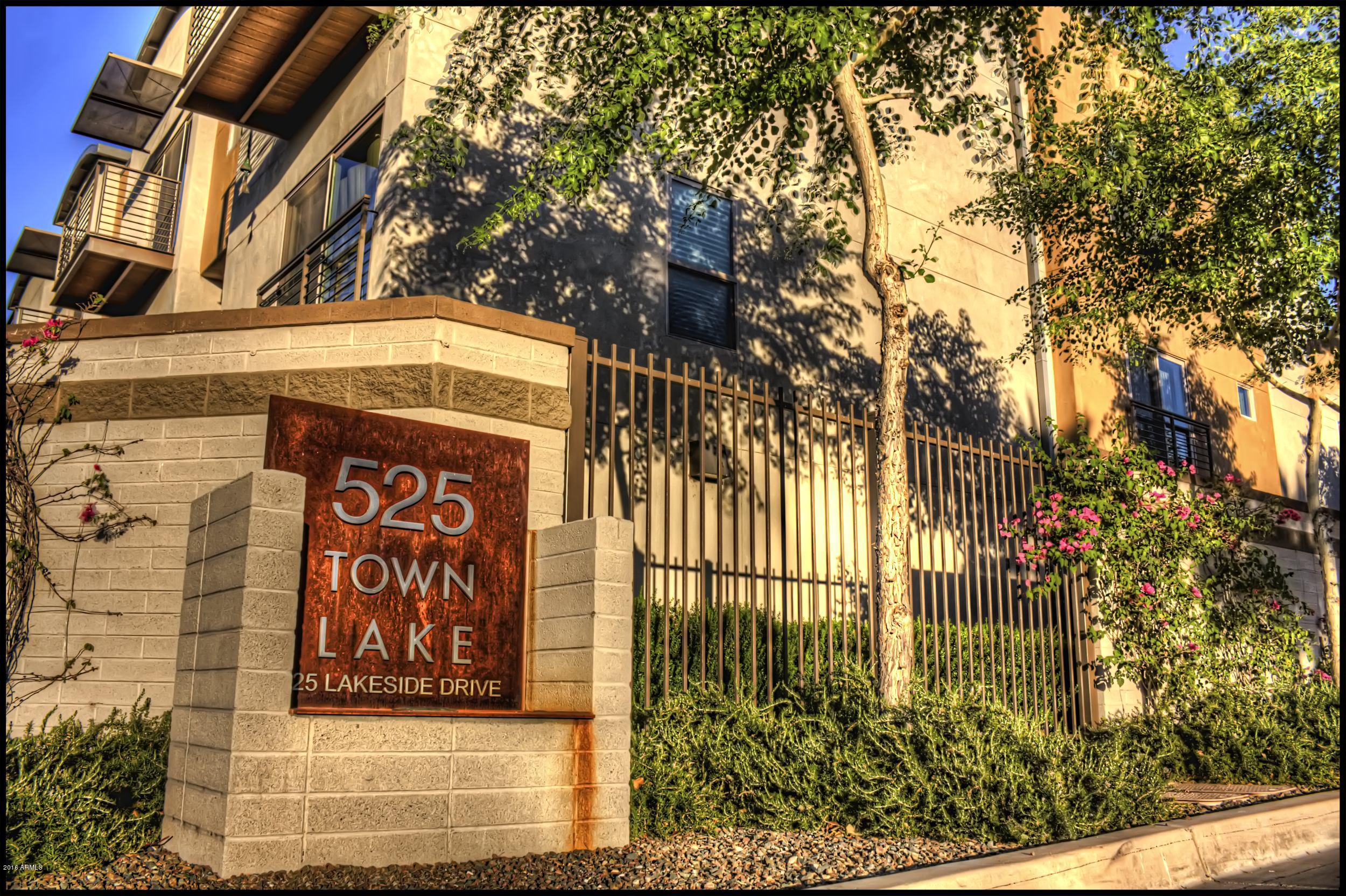 525 W LAKESIDE Drive