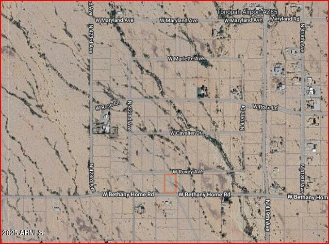 421XX W Bethany Home Road Property Photo 1