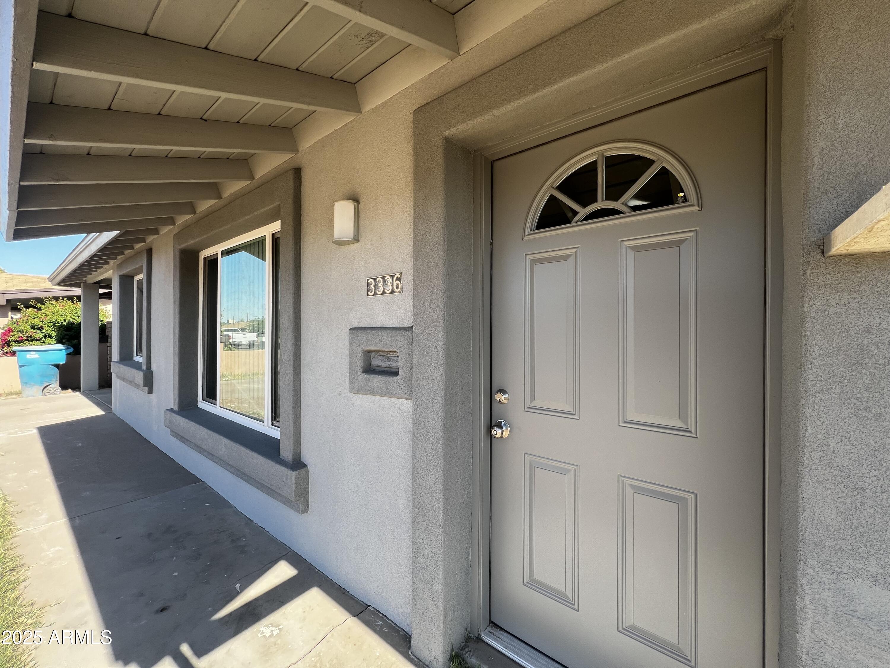 3336 W Turney Avenue Property Photo