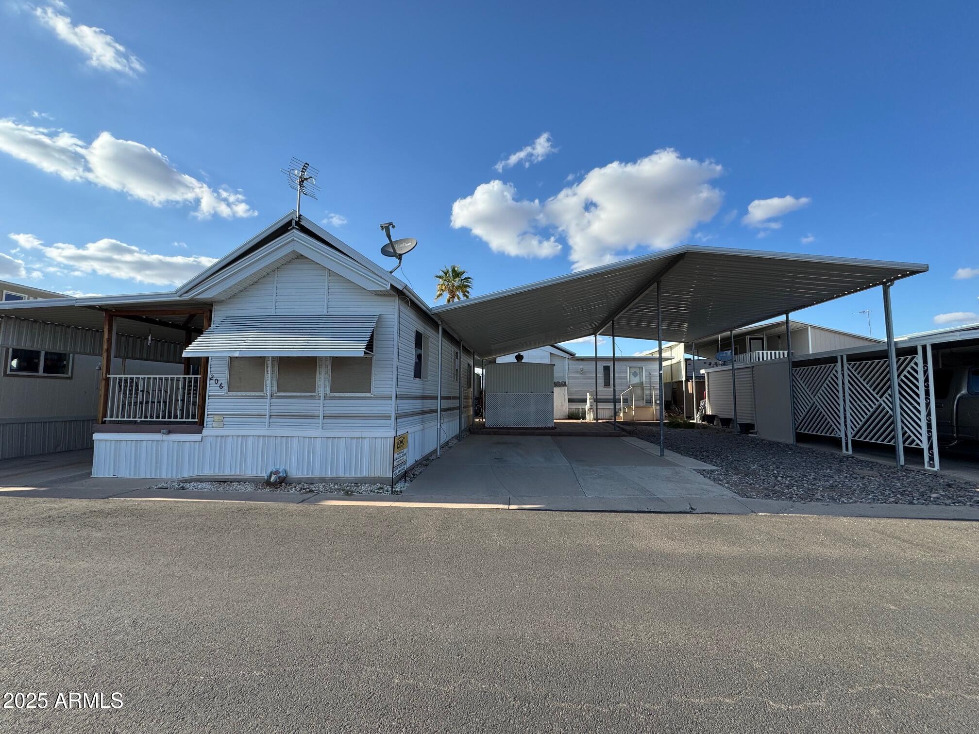 206 E Gila Drive Property Photo