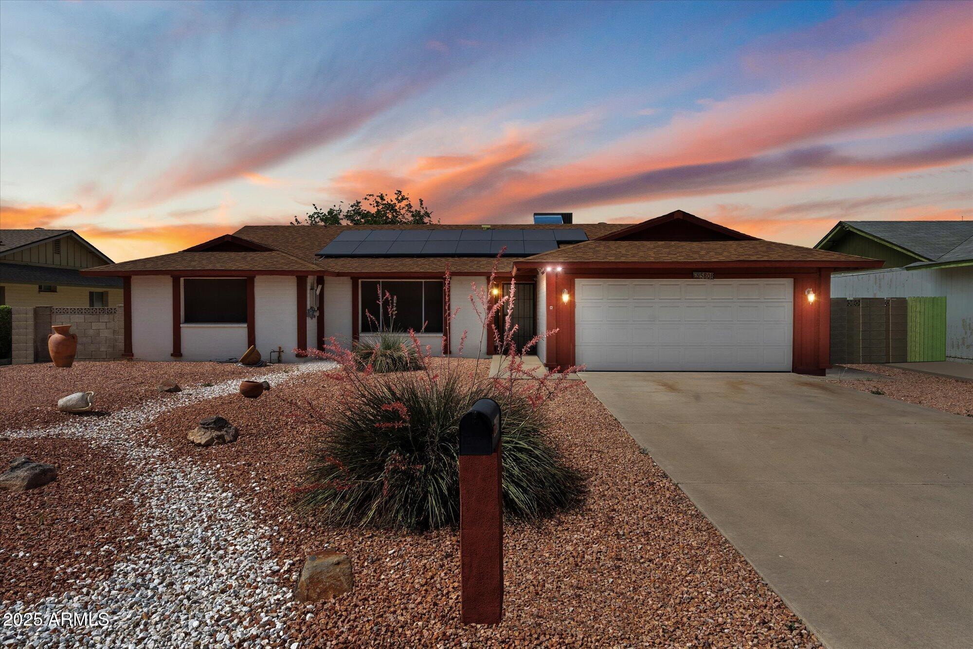 5808 W Acoma Drive Property Photo
