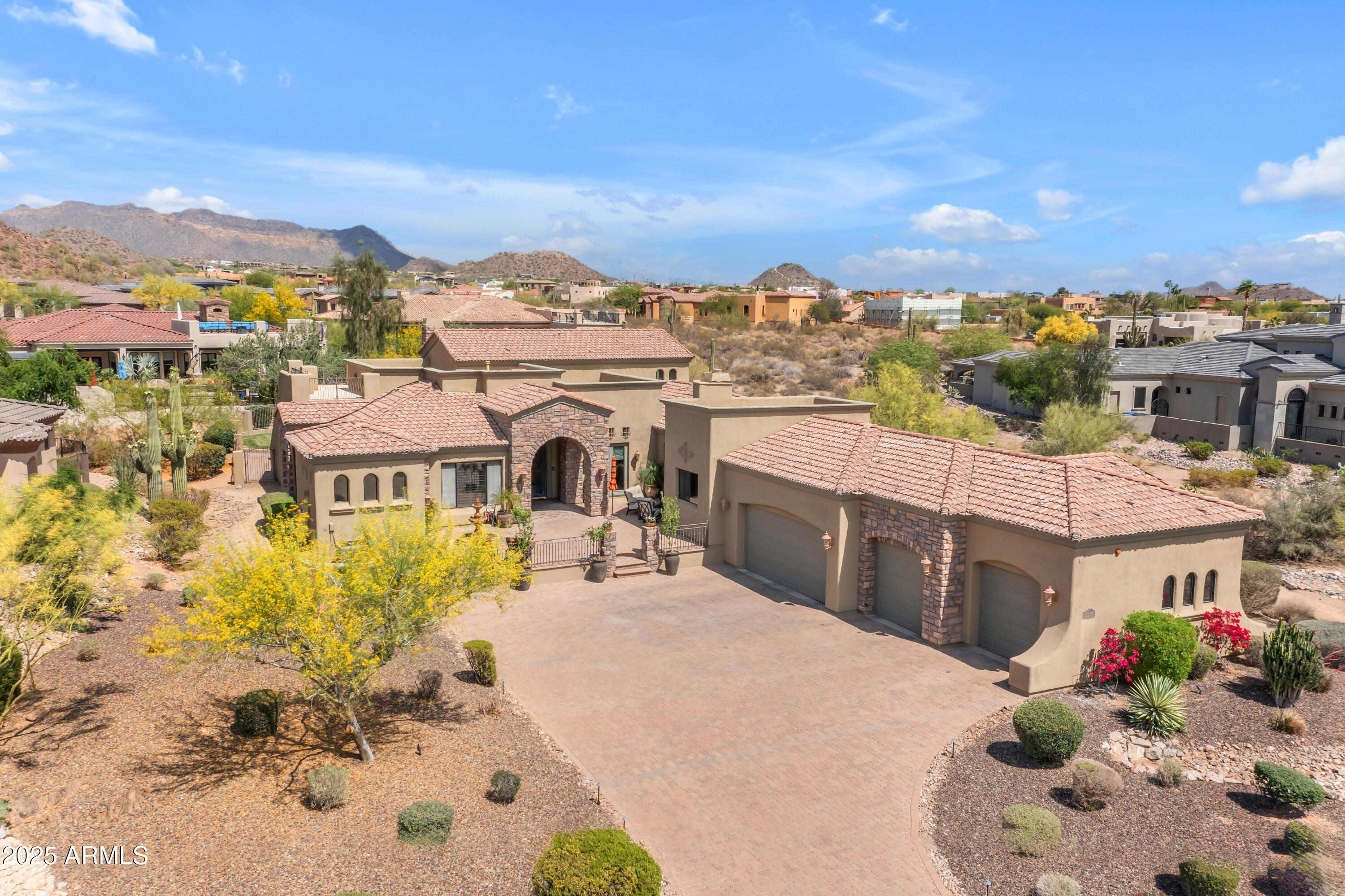 3217 N Piedra Circle Property Photo 1