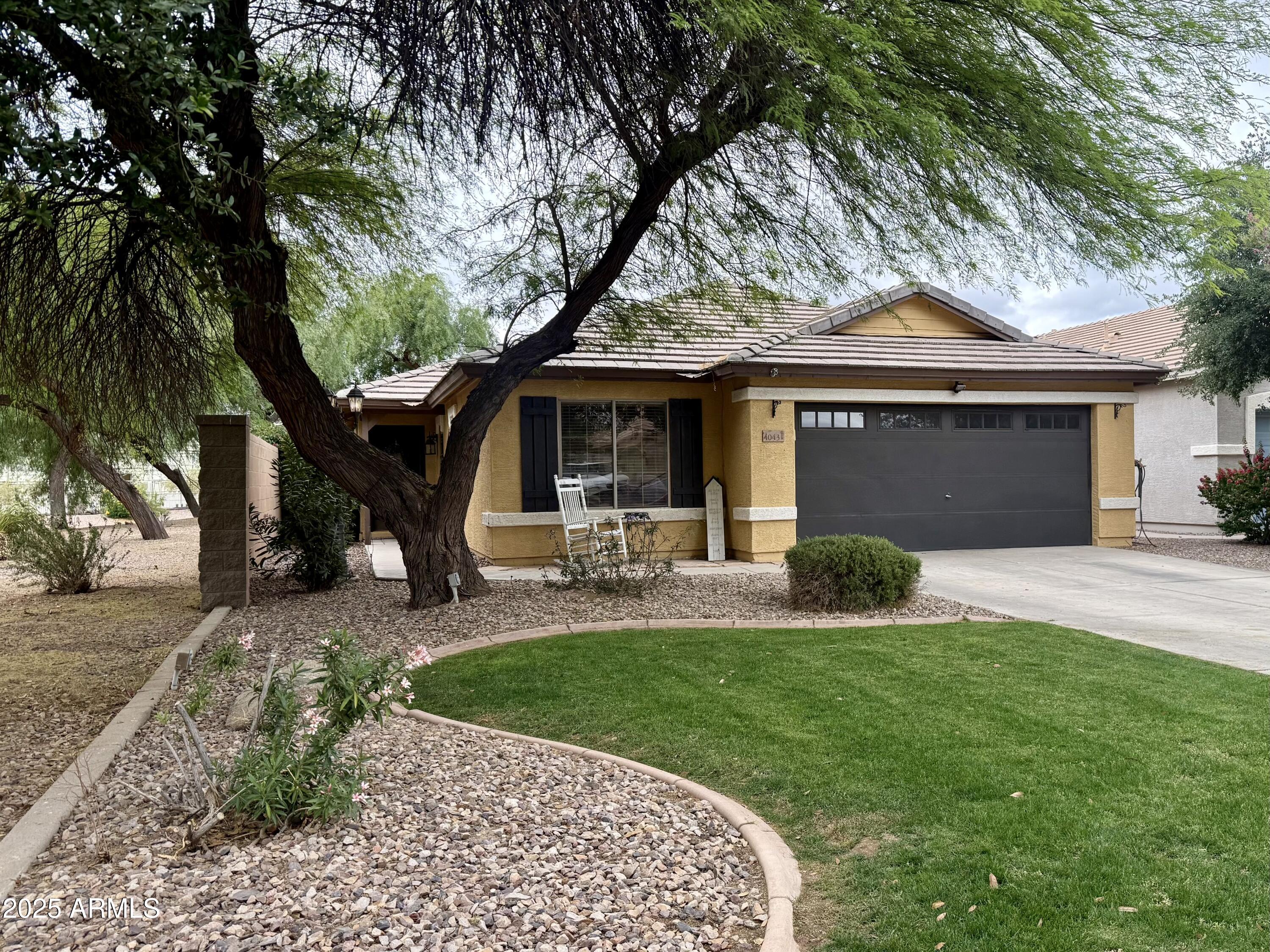 4043 S Shady Court Property Photo 1