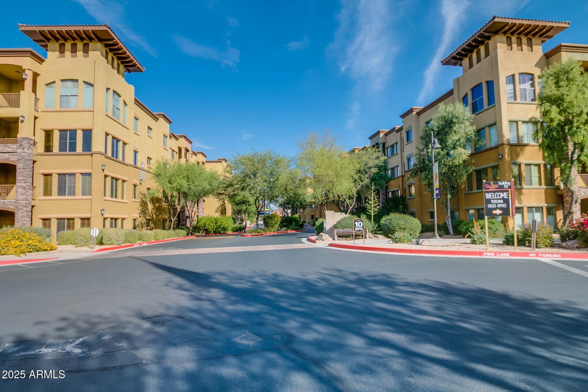 5450 E Deer Valley Drive Property Photo