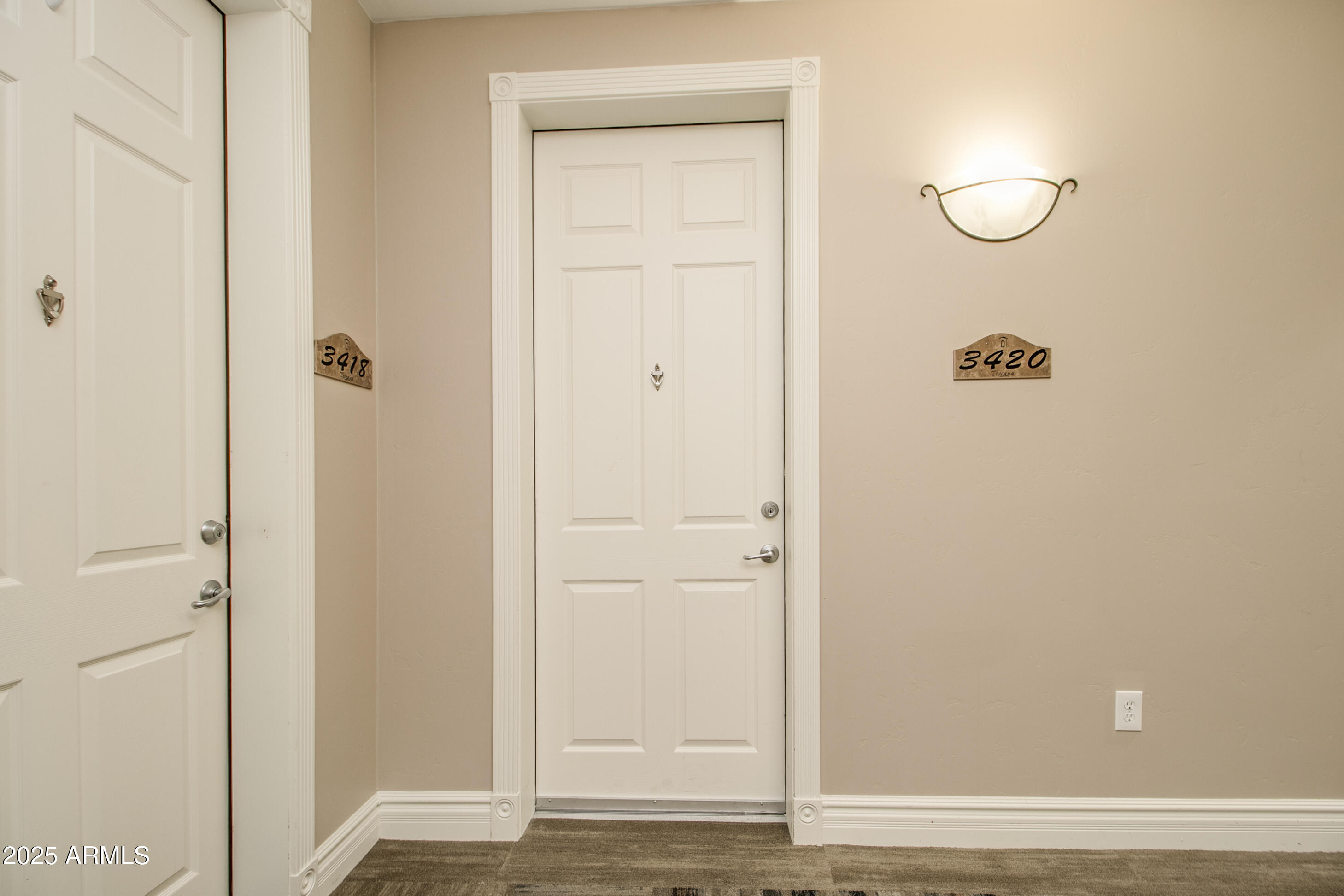 5350 E Deer Valley Drive Property Photo