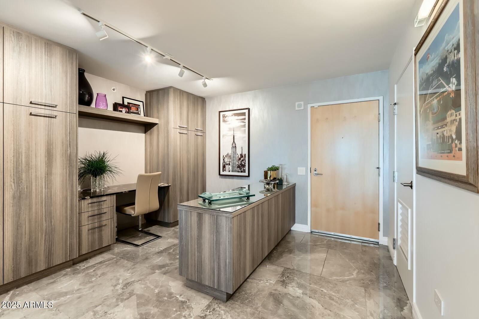 4808 N 24th Street Property Photo 4