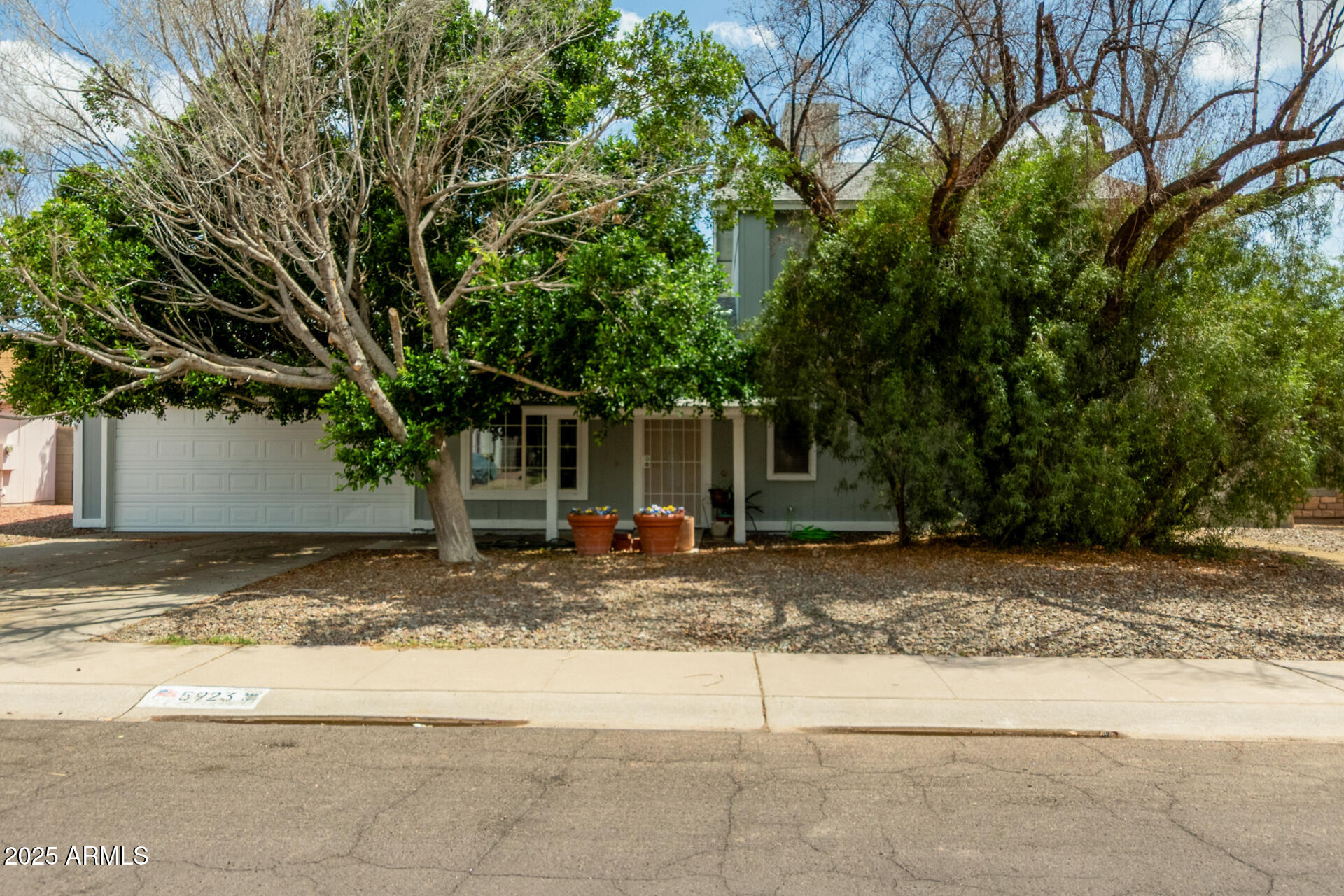 5923 W Mauna Loa Lane Property Photo