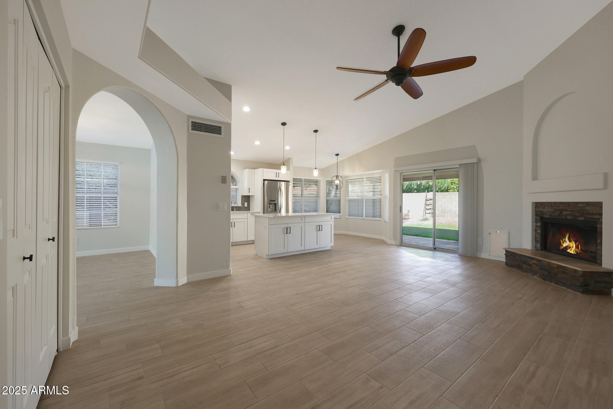 5616 E Gelding Drive Property Photo 1