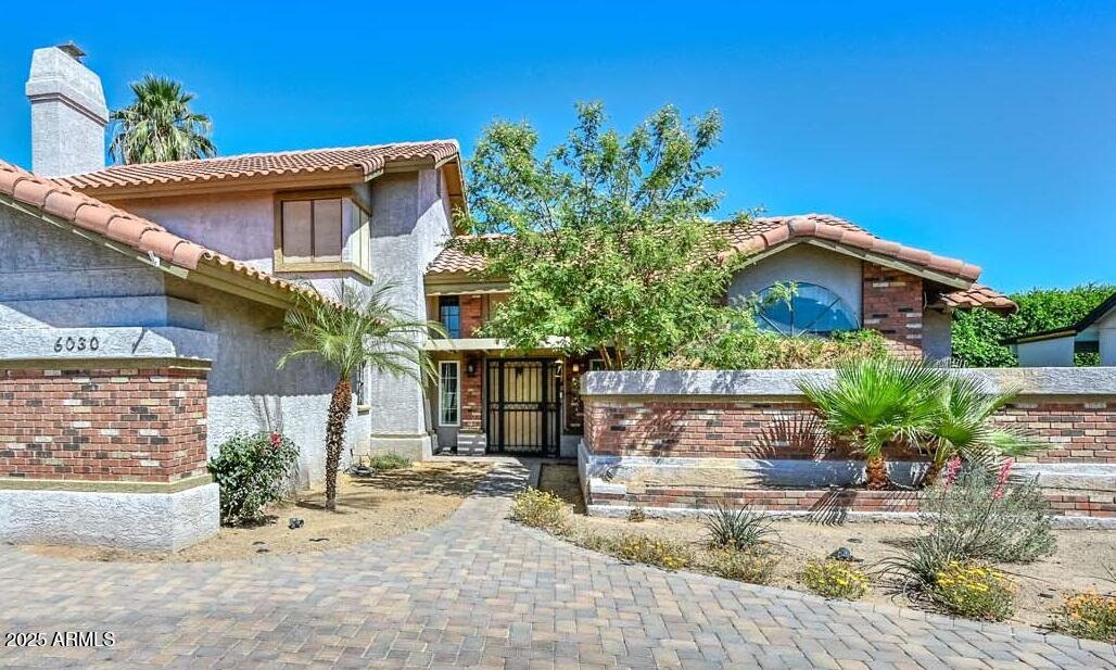 6030 W Beverly Lane Property Photo