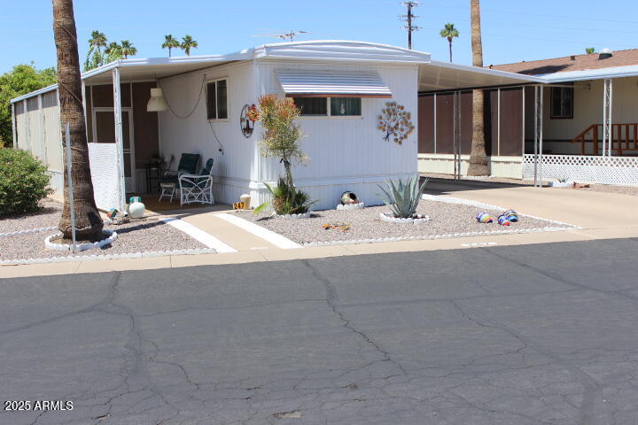 303 S Recker Road Property Photo 1