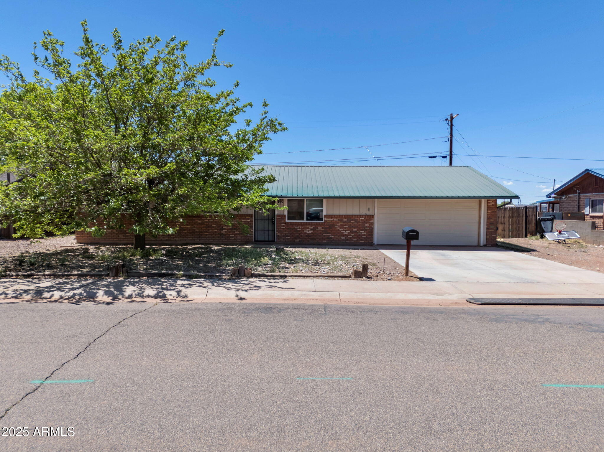 2125 Easy Street Property Photo 1