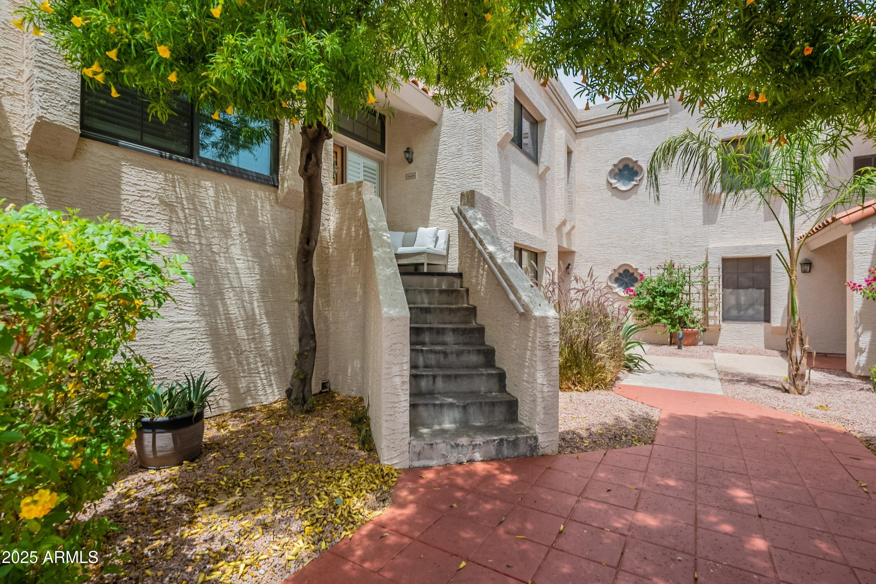 Picture of 7800 E Lincoln Drive