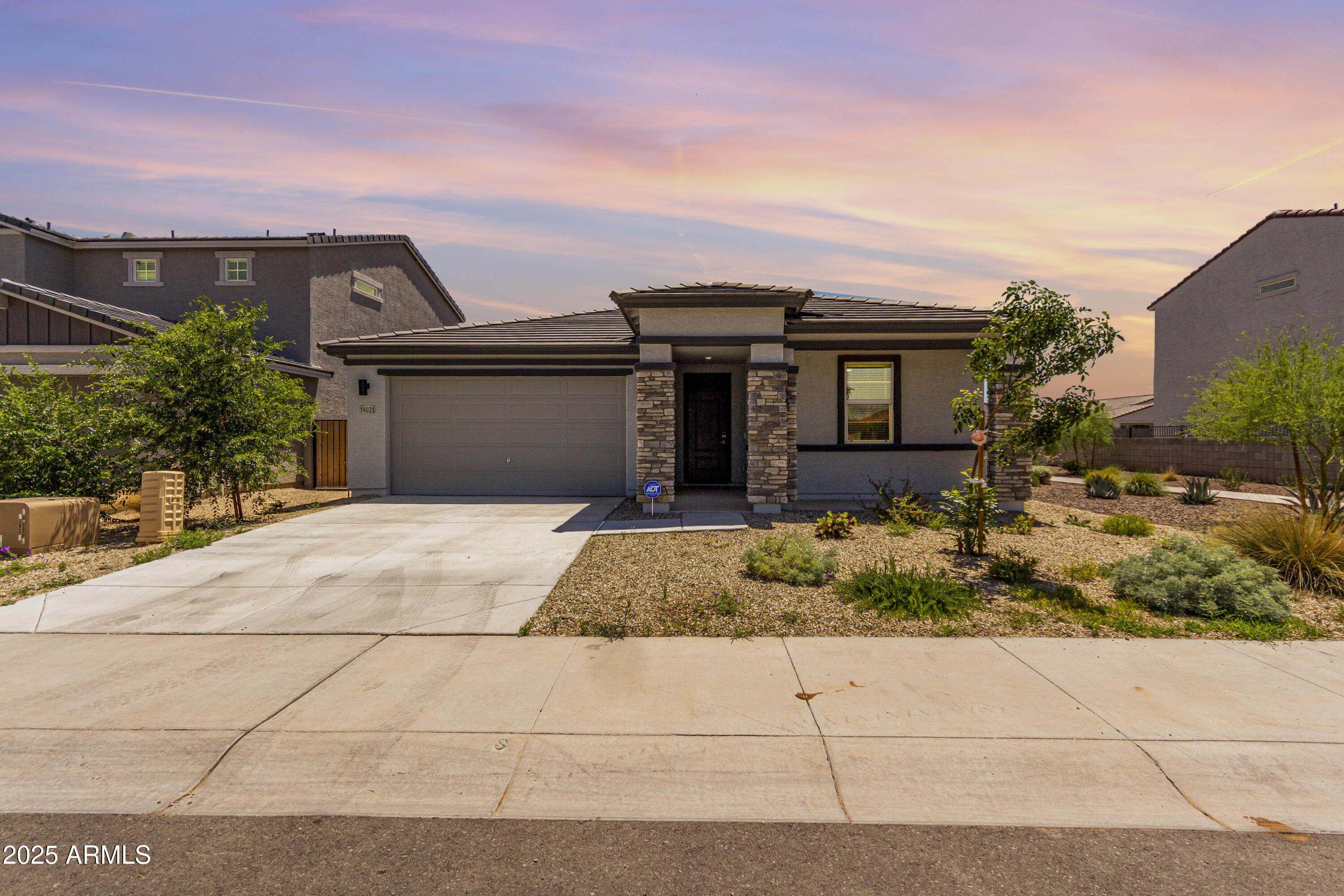 18021 W Avenida del Sol Property Photo 1