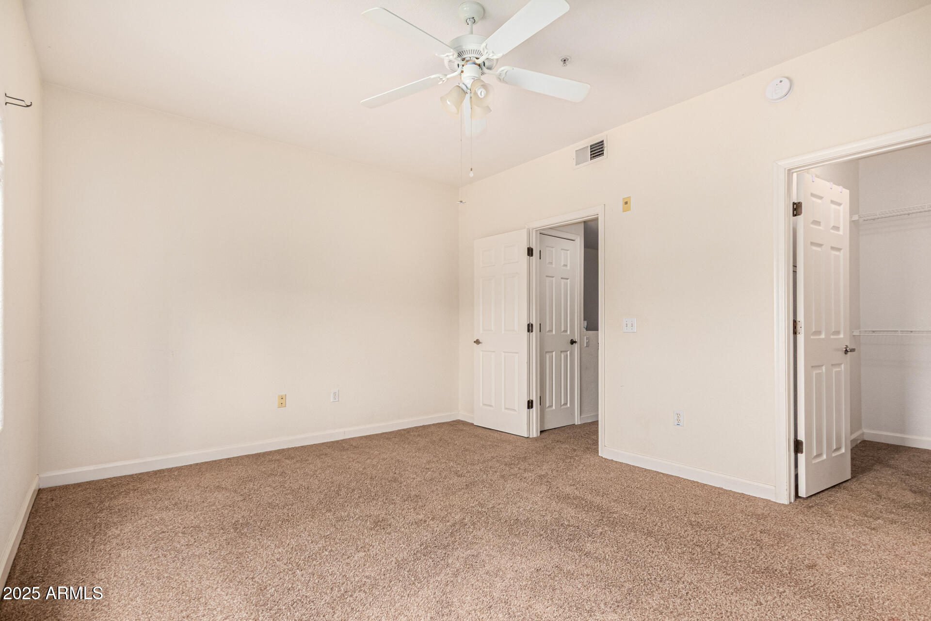 4455 E Paradise Village Parkway S Property Photo 19