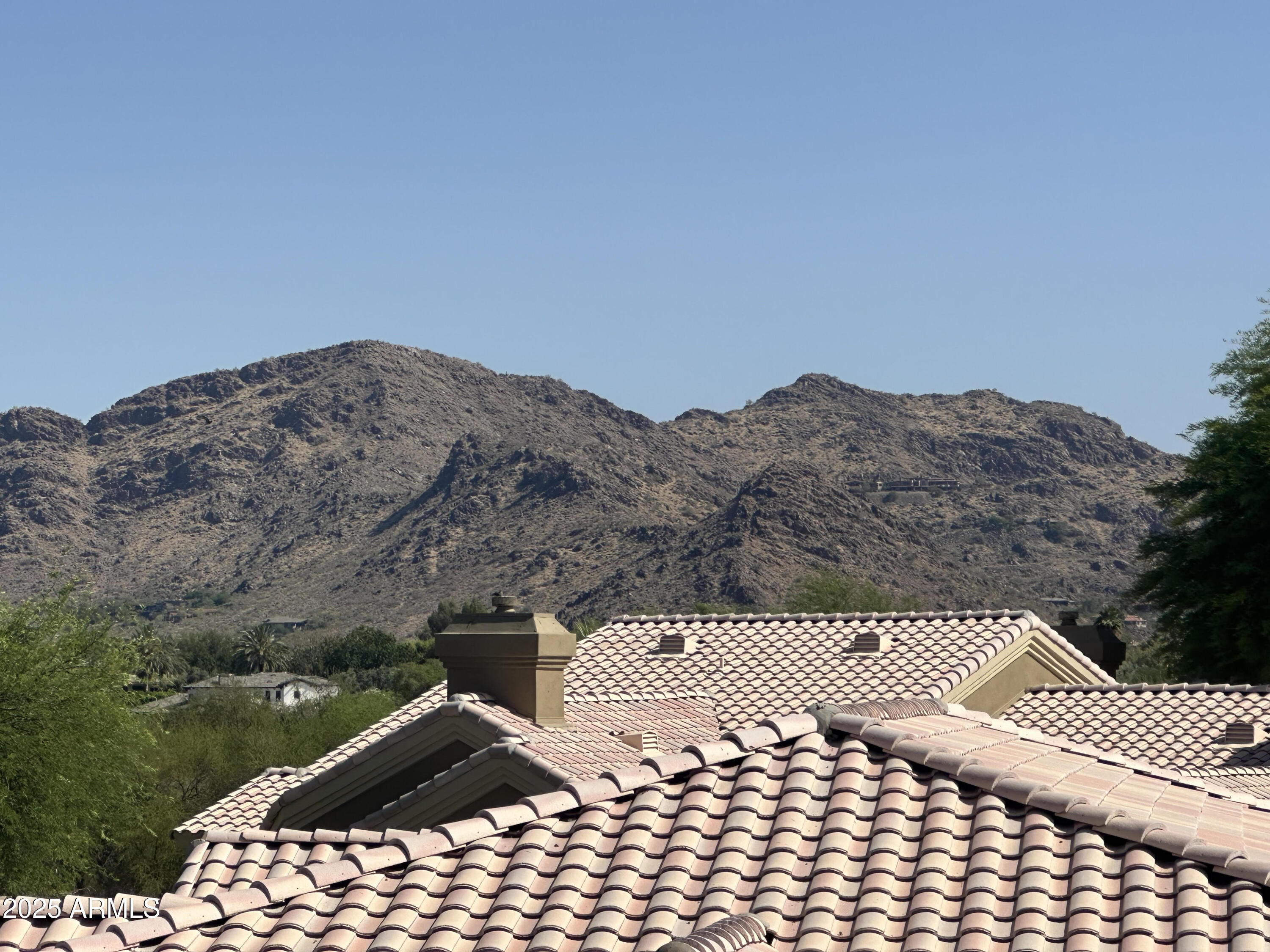 5335 E SHEA Boulevard Property Photo 1