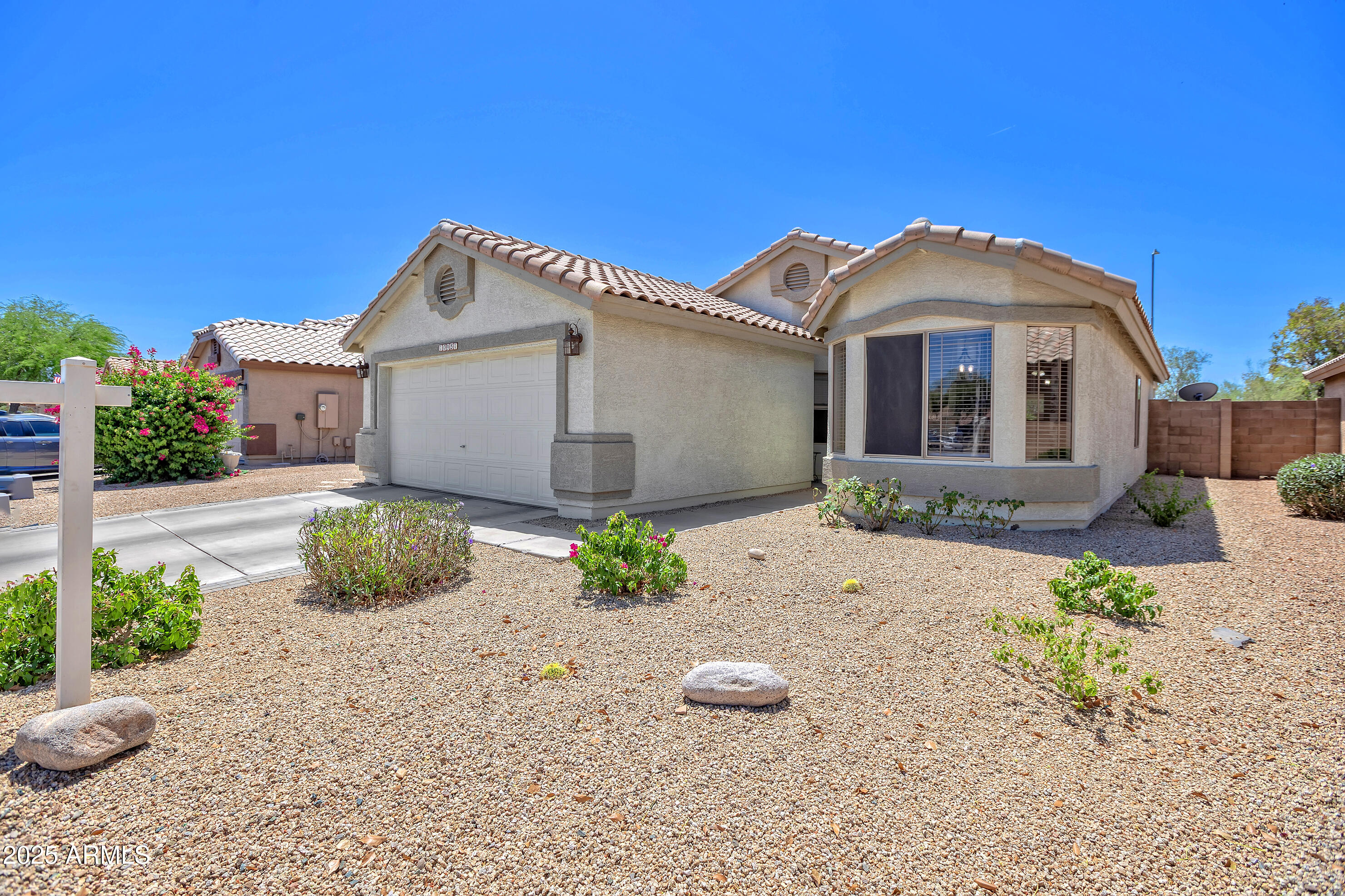 10951 E Delta Avenue Property Photo 1