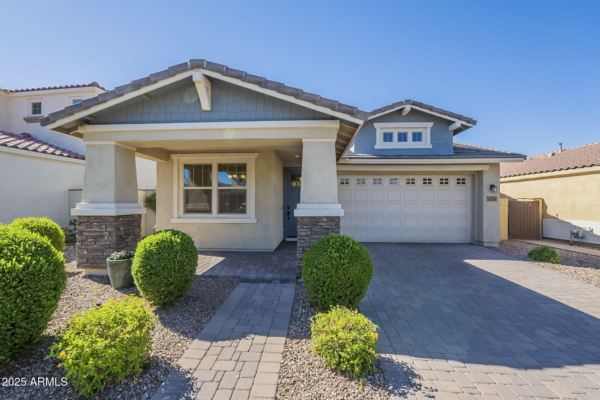 10609 E DURANT Drive Property Photo 1