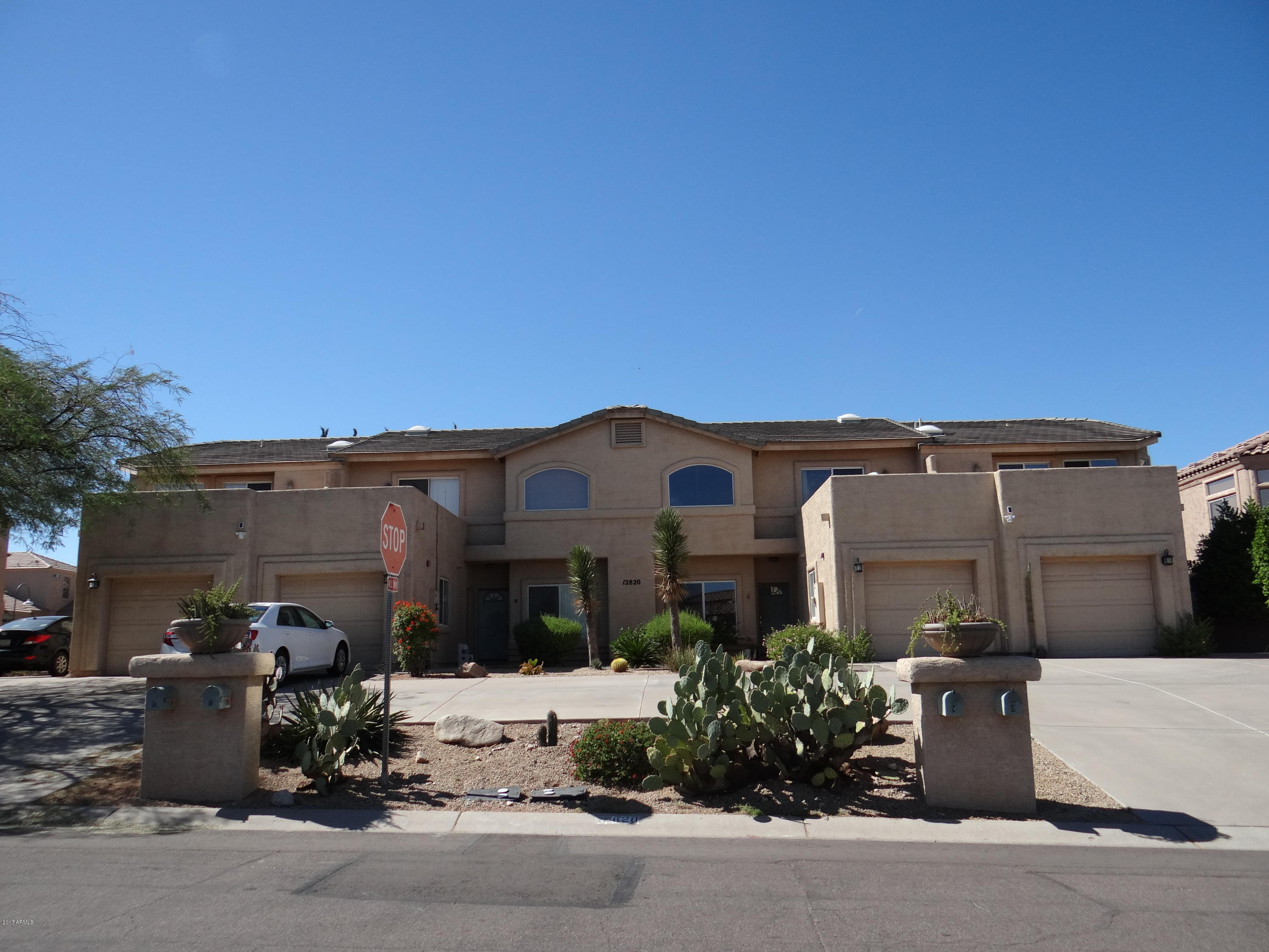 12820 N Mountainside Drive Property Photo 1