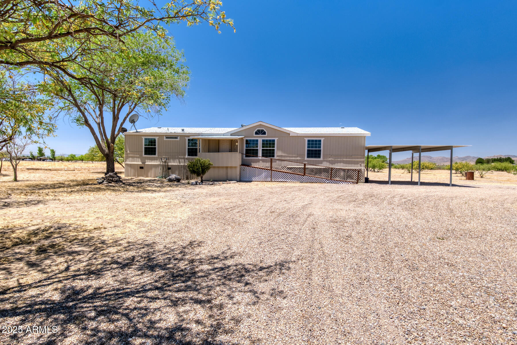 1787 W Bowen Alley Property Photo 1