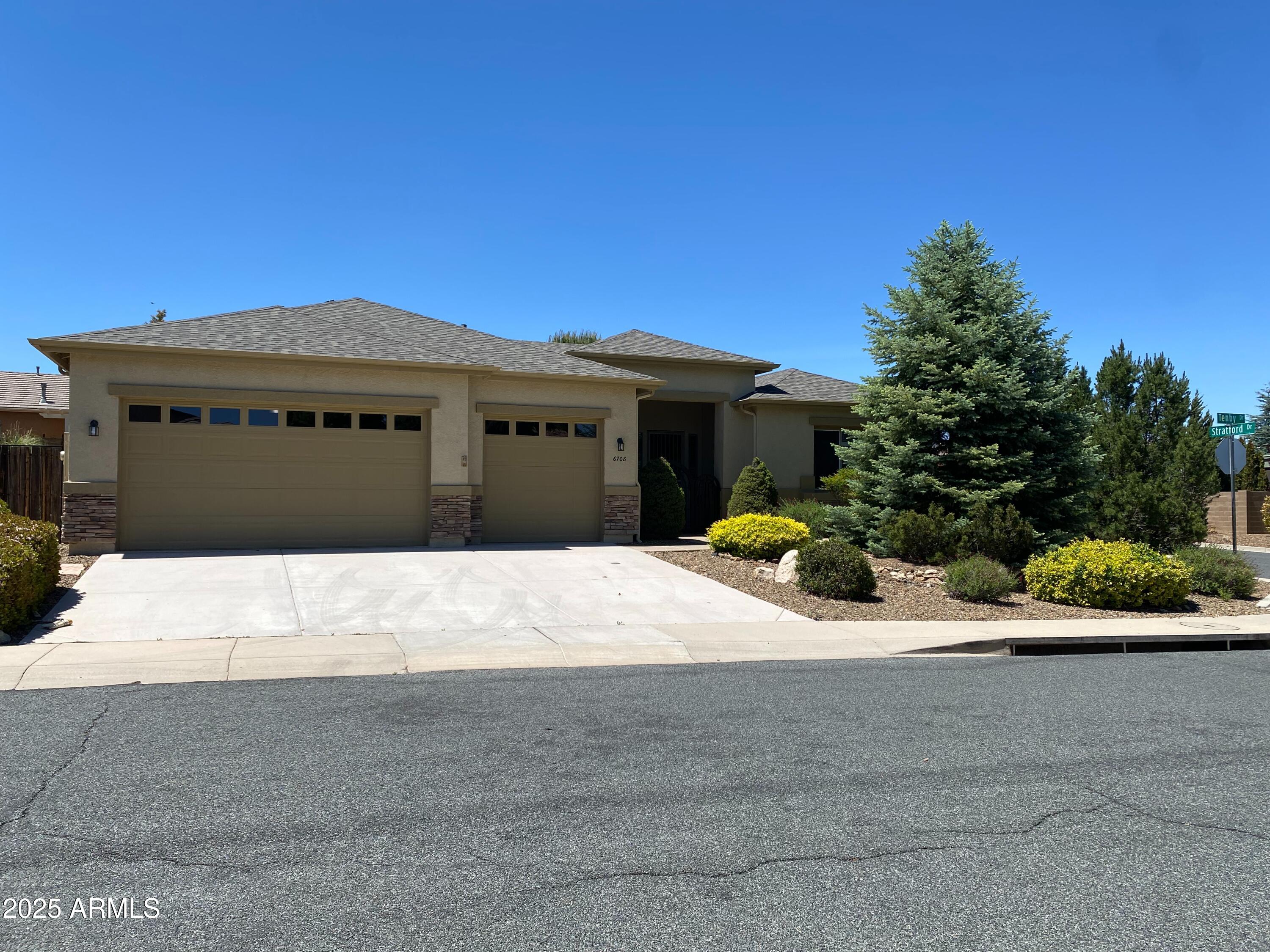 6708 E Tenby Drive Property Photo 1