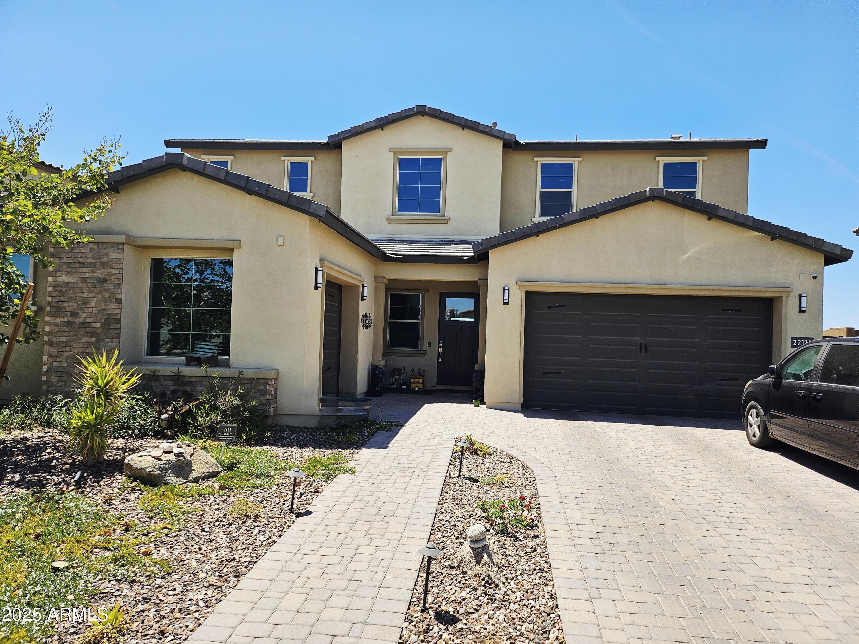 22112 N 59th Place Property Photo 1