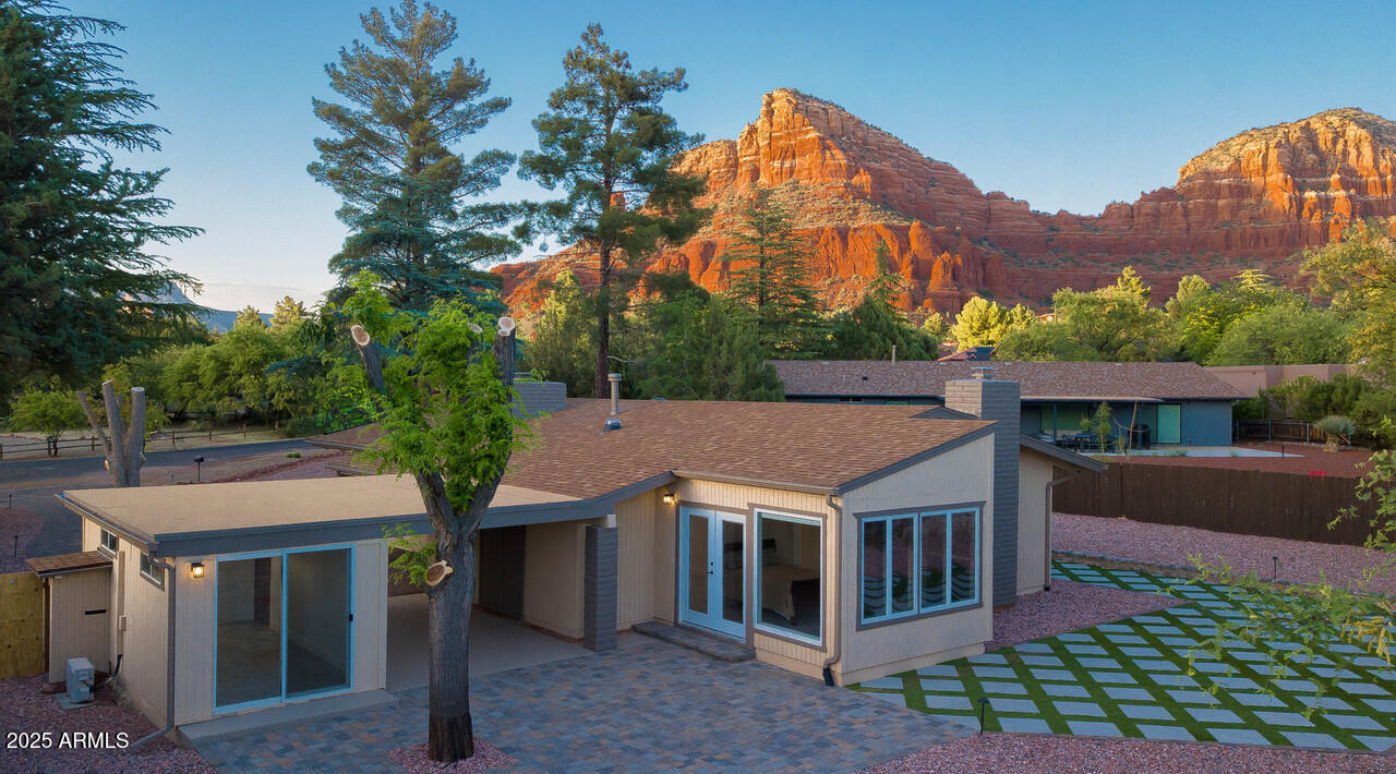 21 Hummingbird Circle Property Photo 1