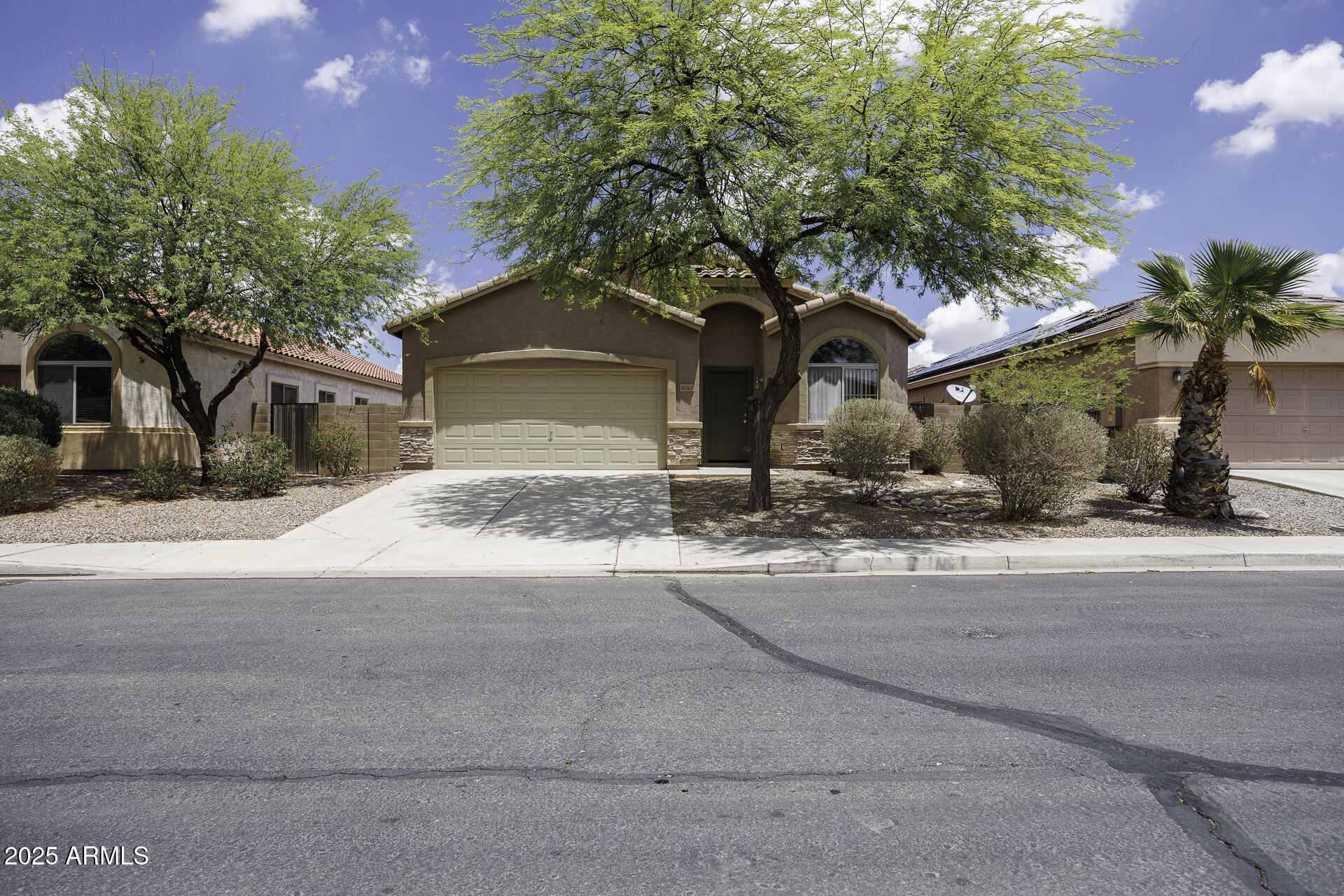 1742 E Chaparral Drive Property Photo 1