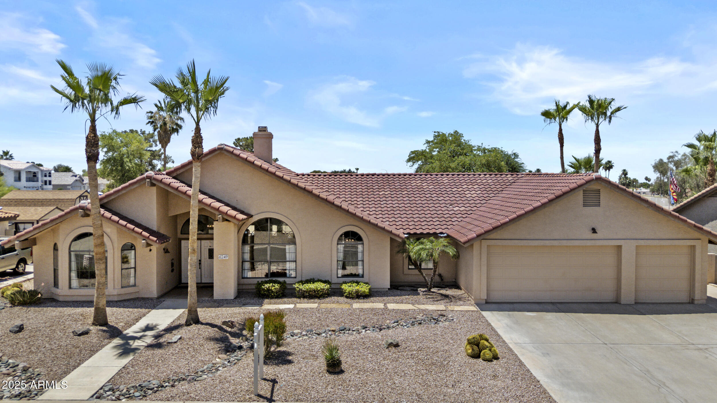 6249 E Camelot Drive Property Photo 1