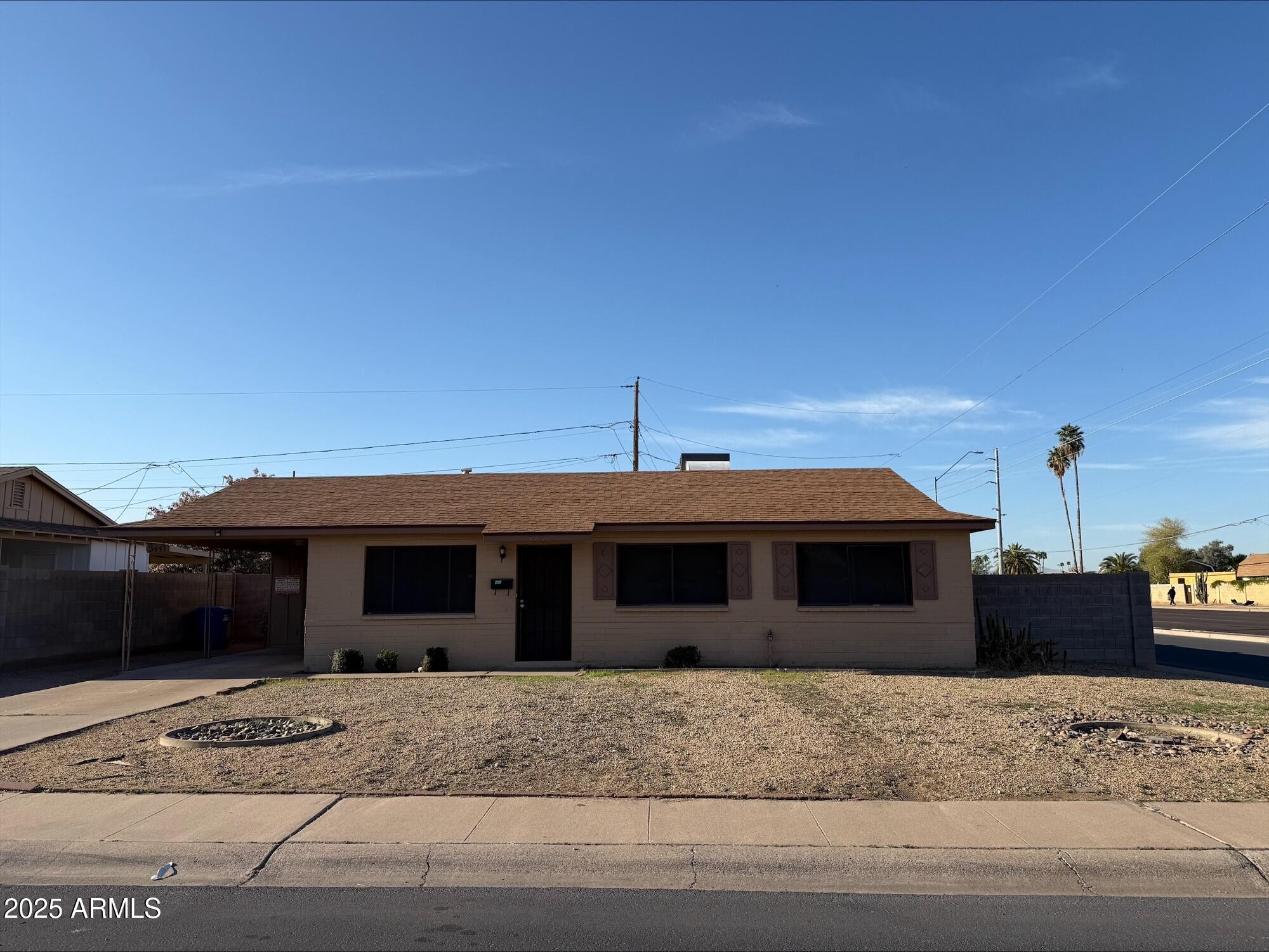 3441 W Windrose Drive Property Photo 1
