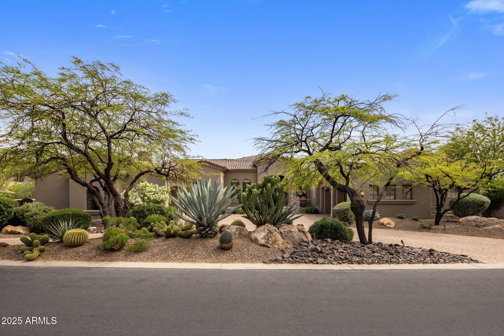 10511 E Skinner Drive Property Photo 1