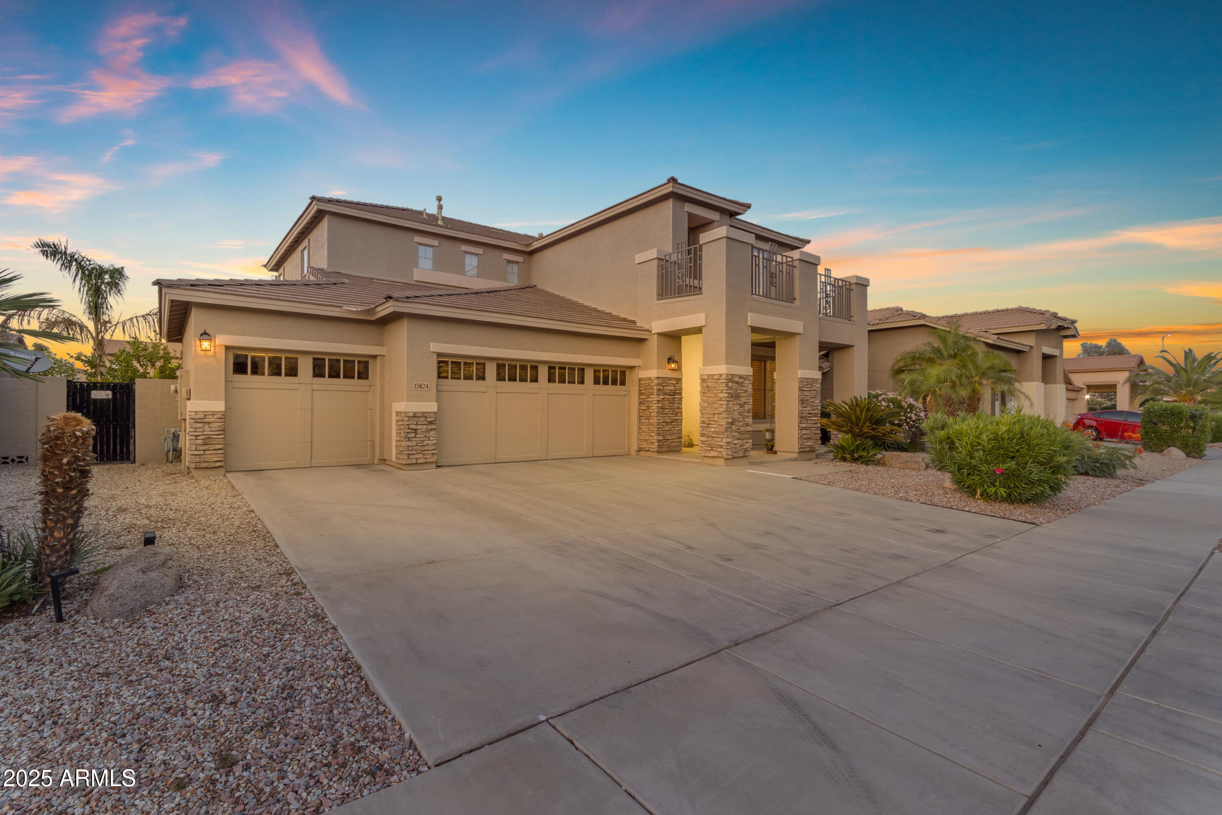 13824 W GELDING Drive Property Photo 1