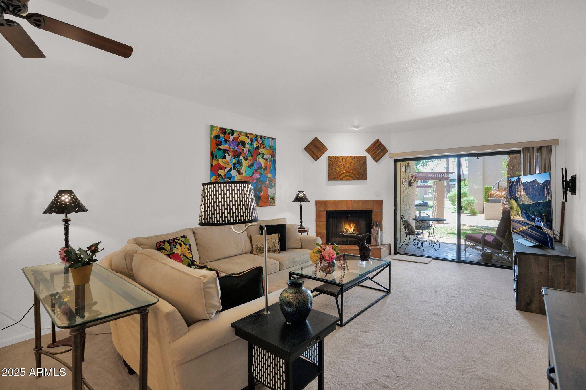8651 E Royal Palm Road Property Photo 1