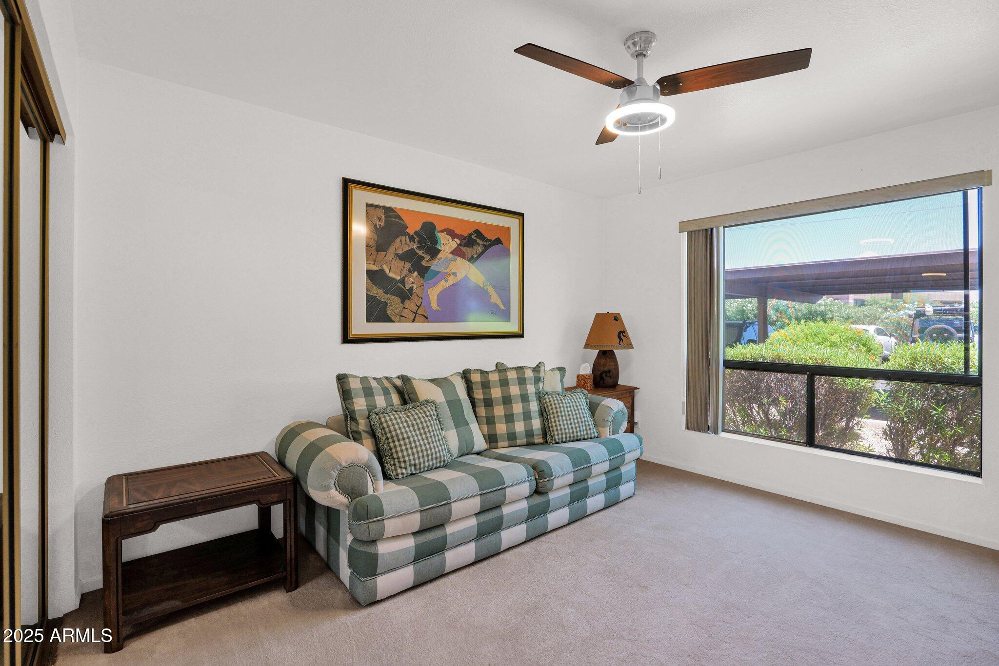 8651 E Royal Palm Road Property Photo 4