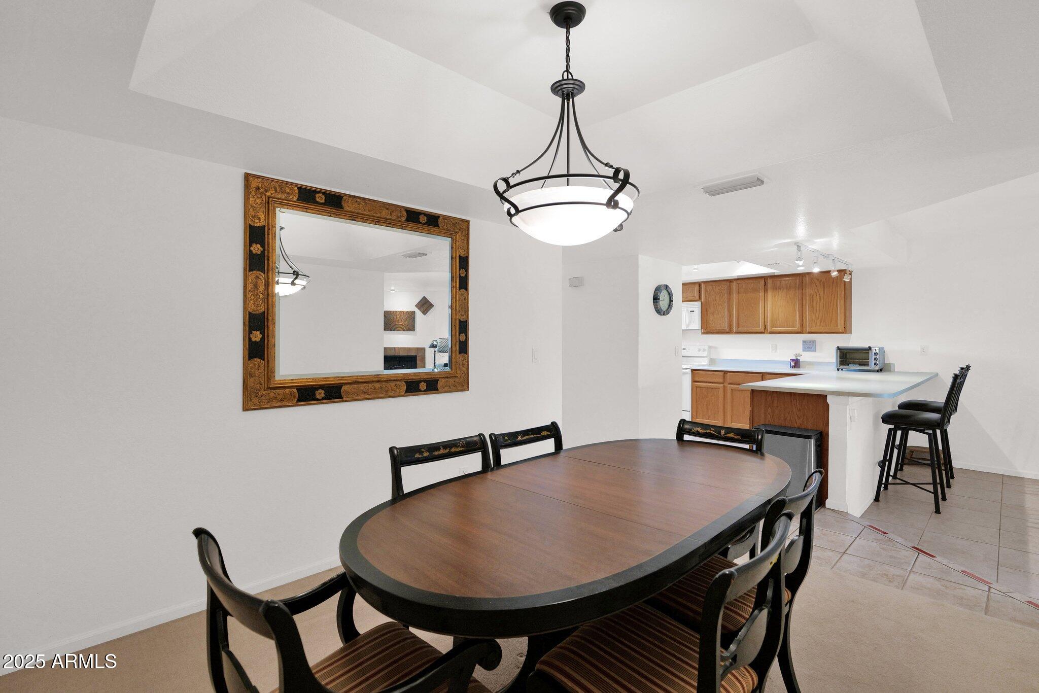 8651 E Royal Palm Road Property Photo 5