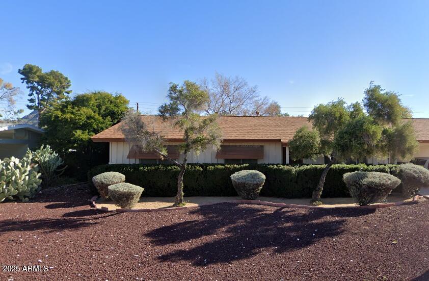 6717 N 15th Place Property Photo 1