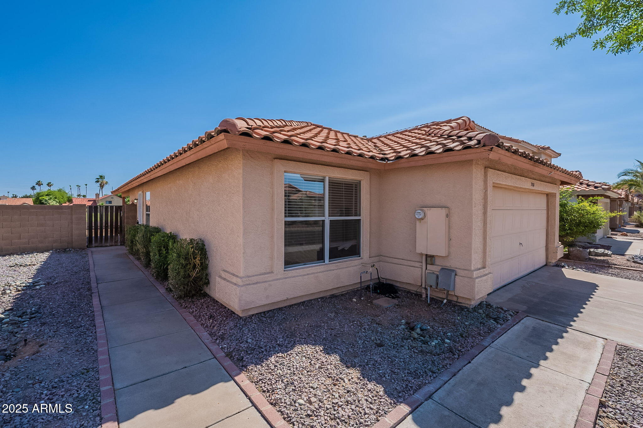 7531 W Kimberly Way Property Photo 1