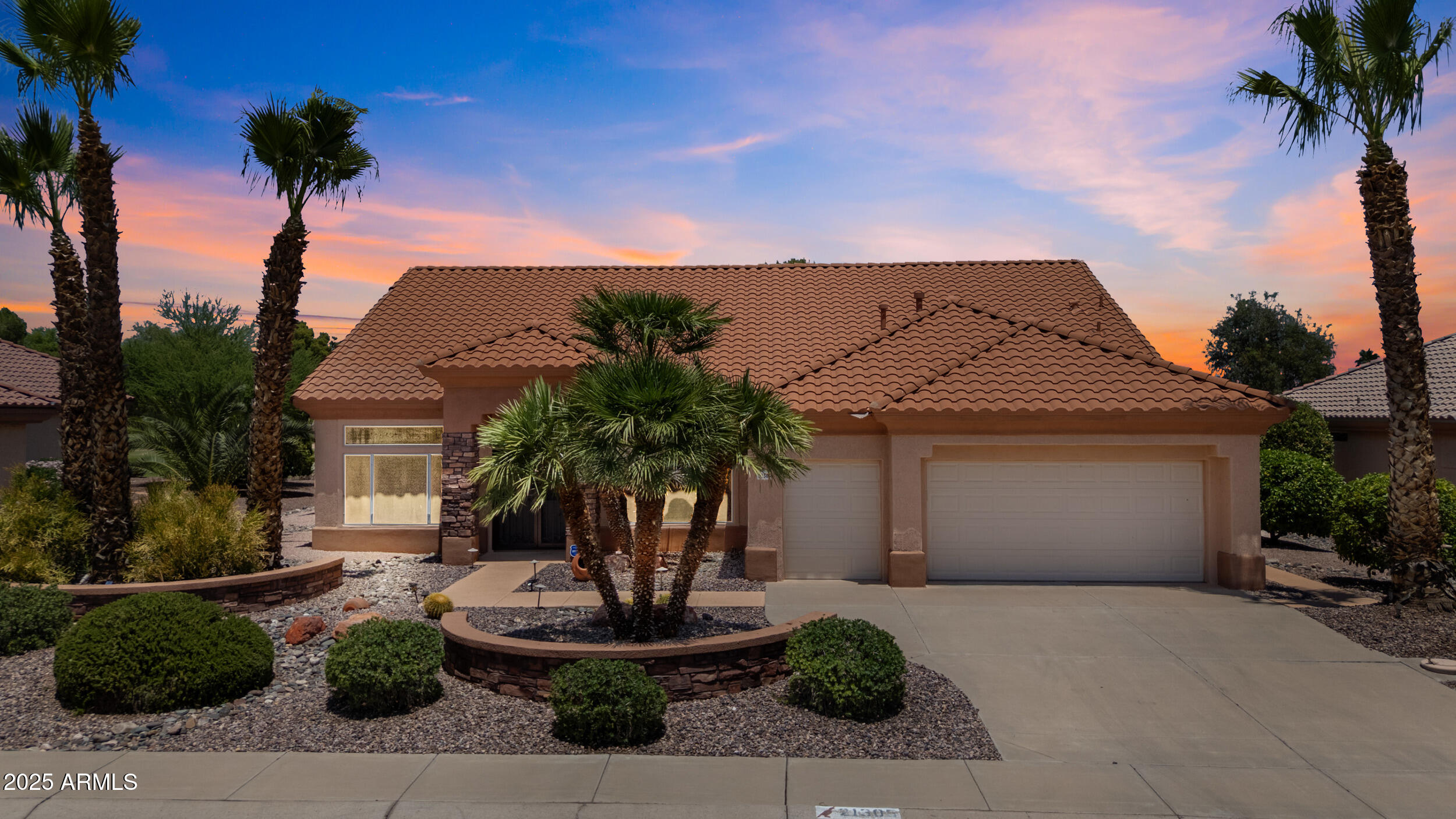 21305 N Limousine Drive Property Photo 1