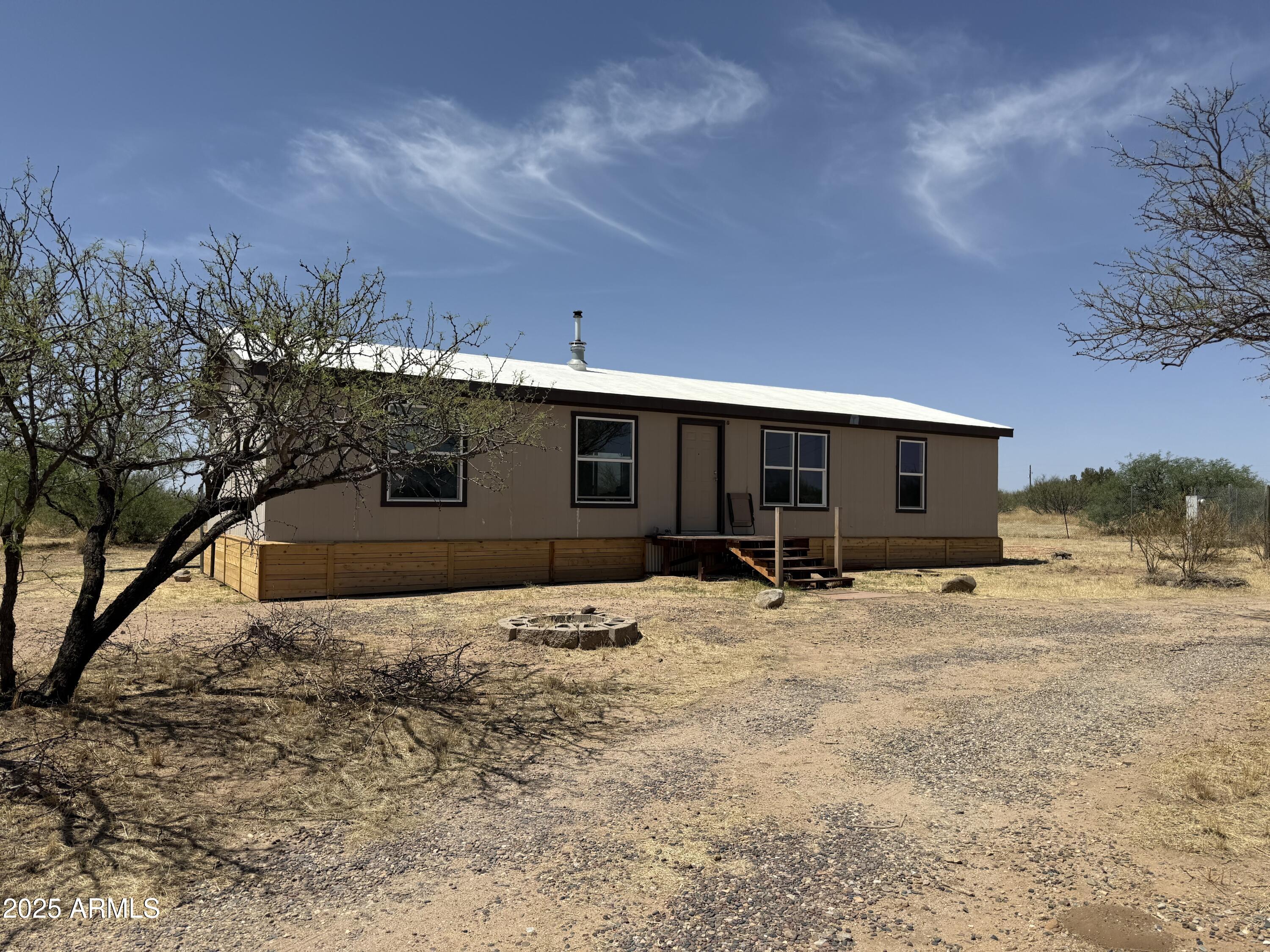 10080 E Livvy Lane Property Photo 1