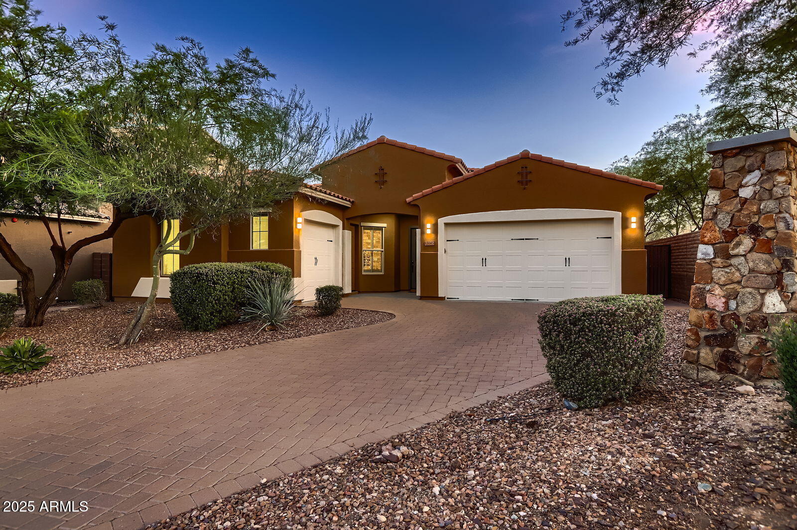 13145 W Whisper Rock Trail Property Photo 1