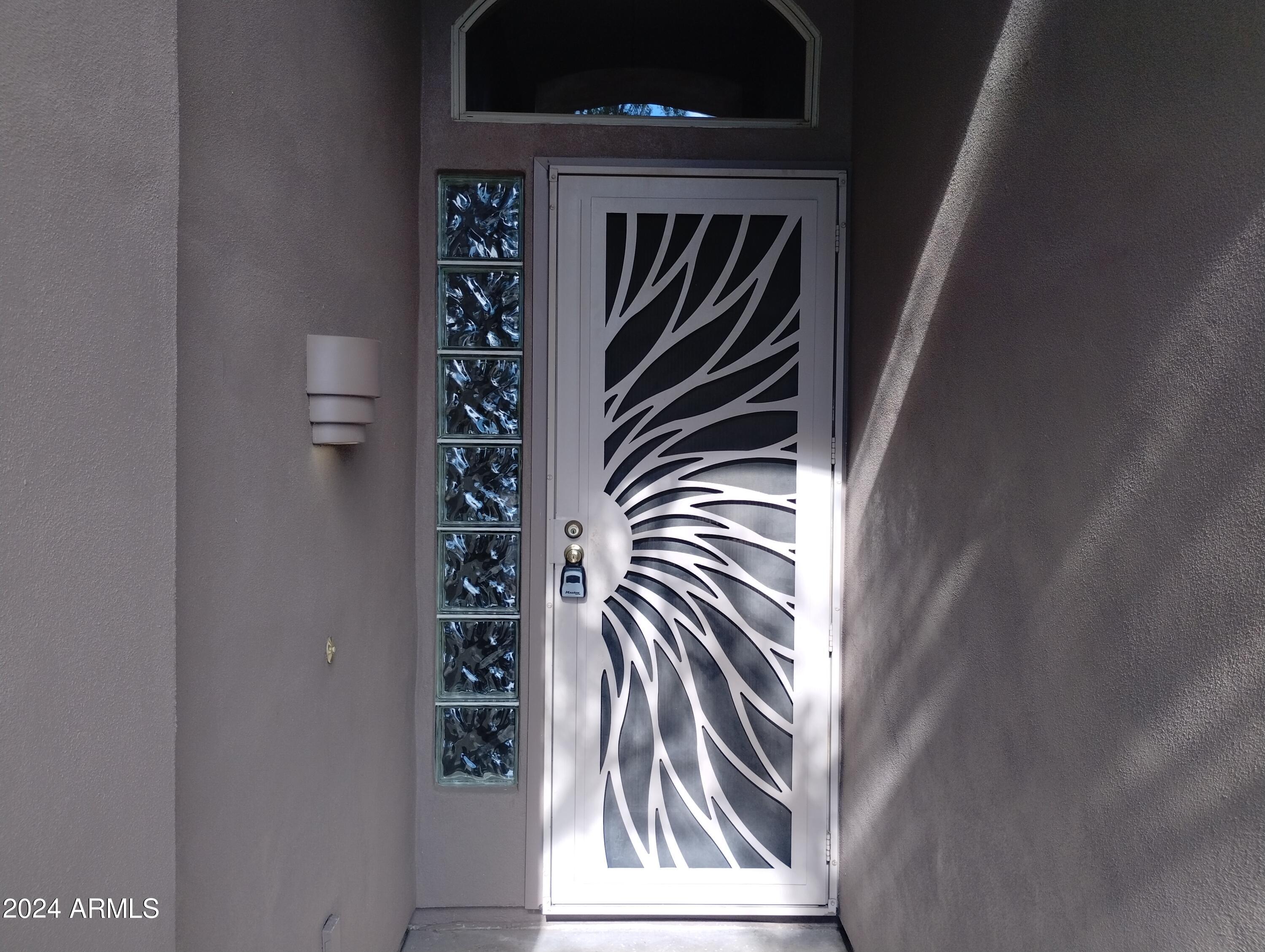 7644 E Regina Street Property Photo 7