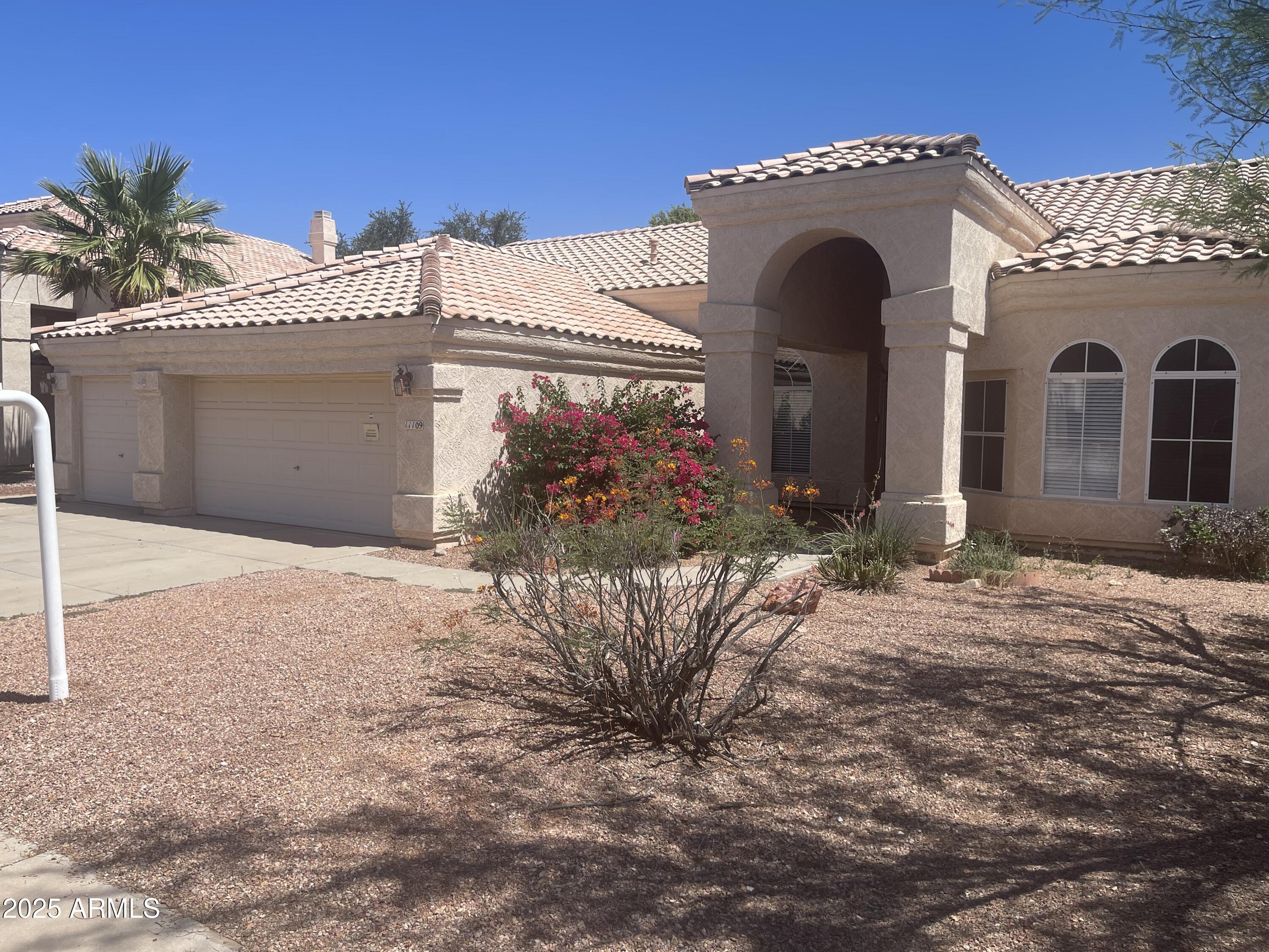 11109 W Amelia Avenue Property Photo 1