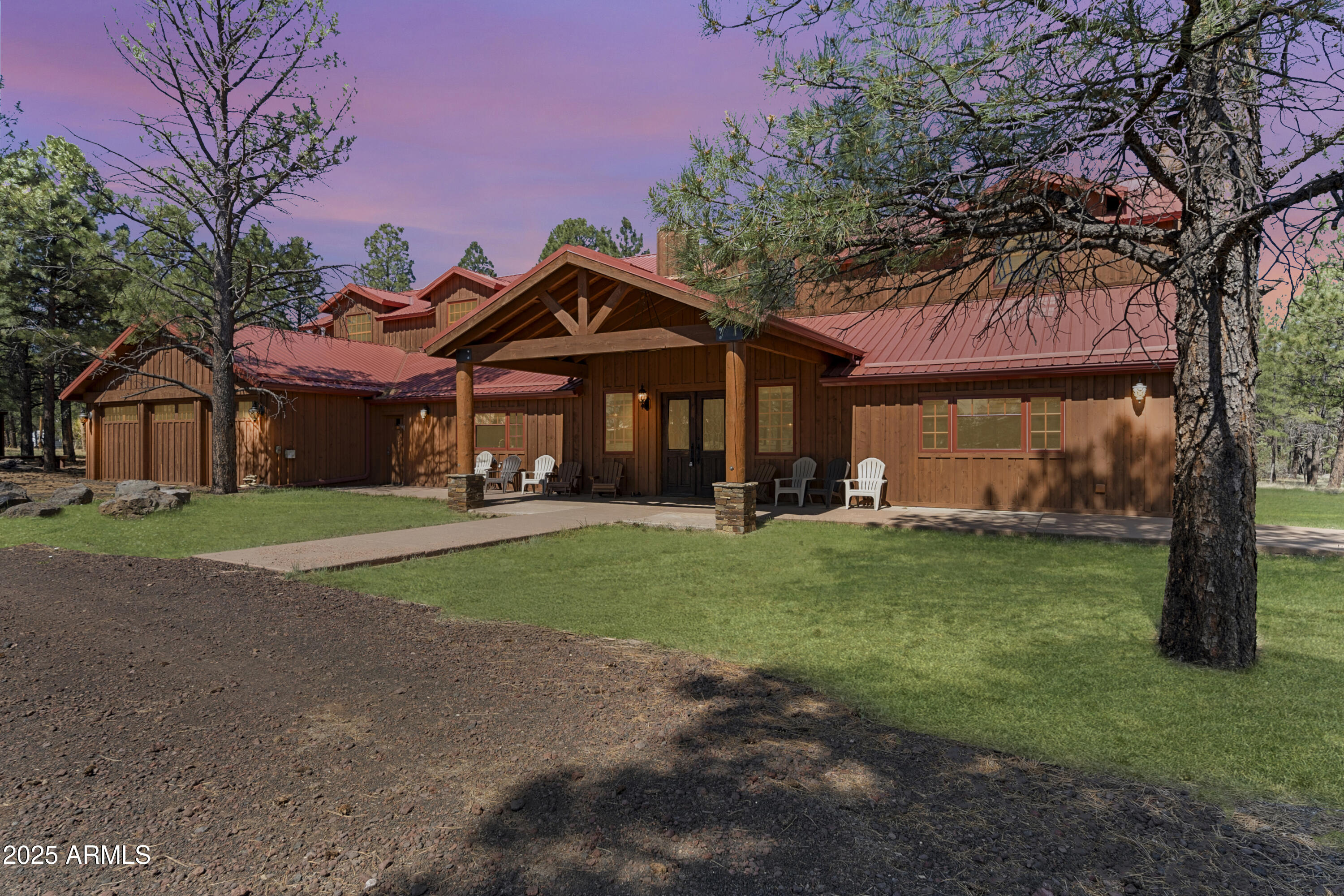 9369 Thunder Horse Road Property Photo 1