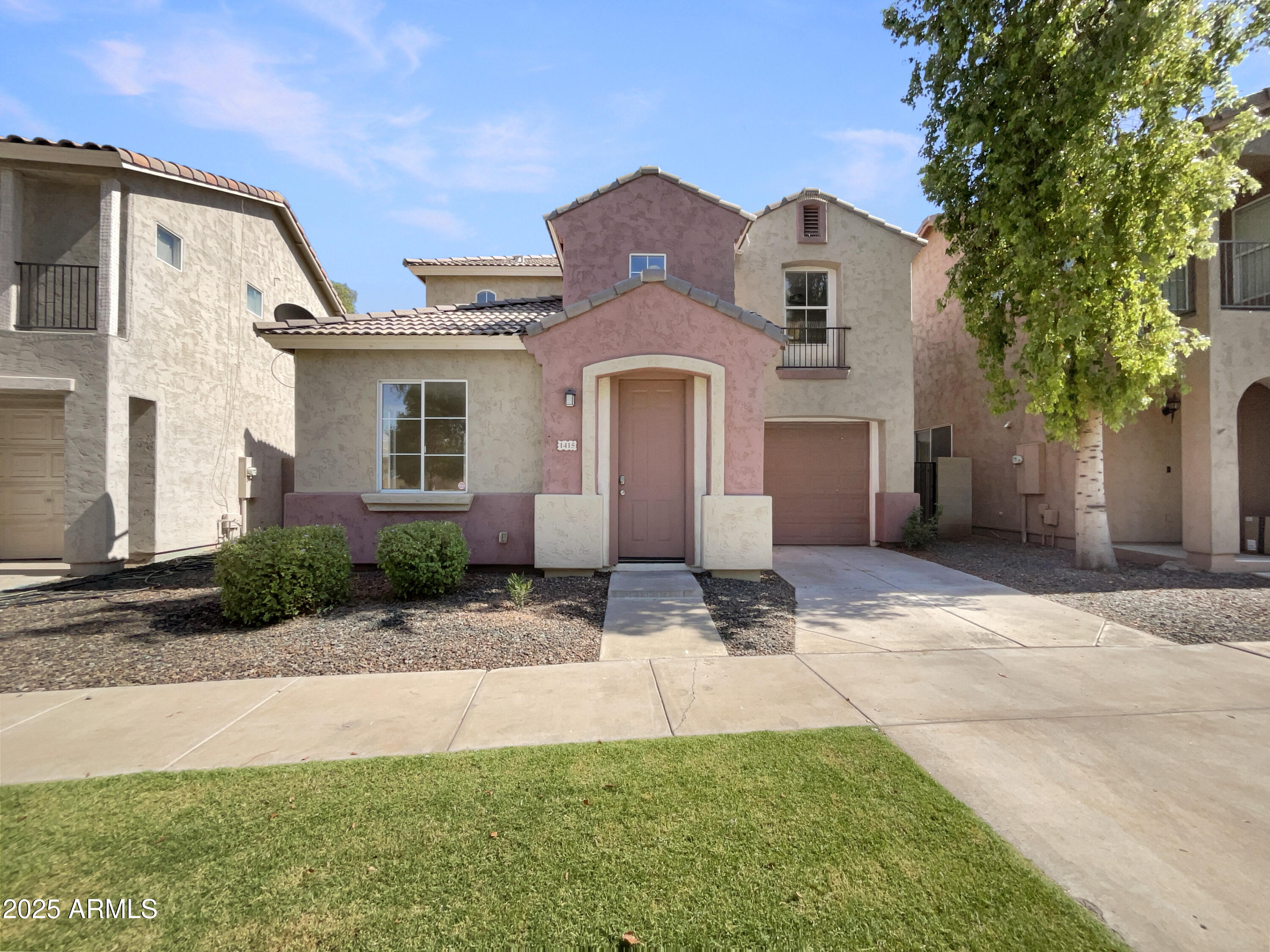 1415 E Chipman Road Property Photo 1