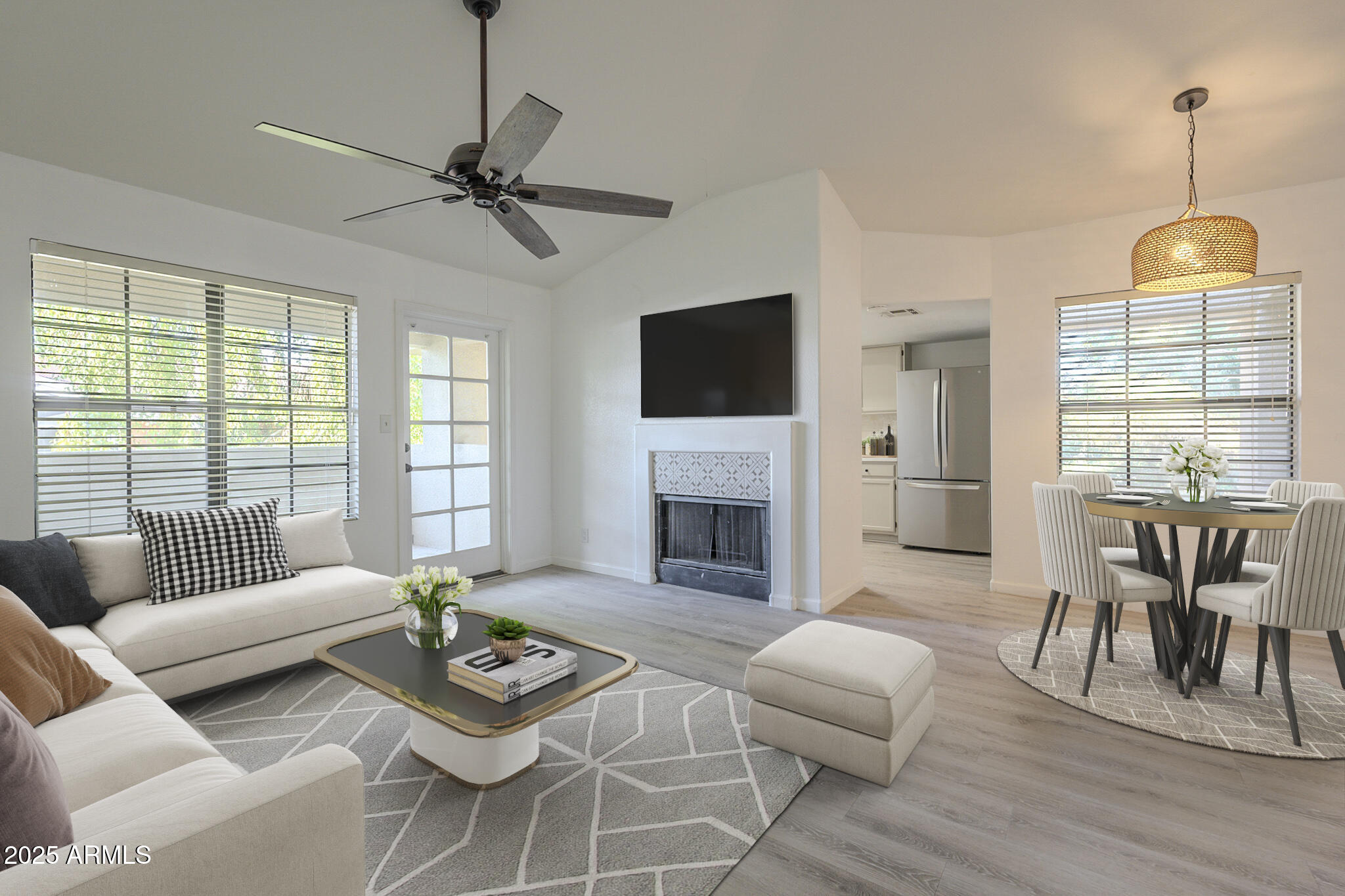 6885 E Cochise Road Property Photo 1