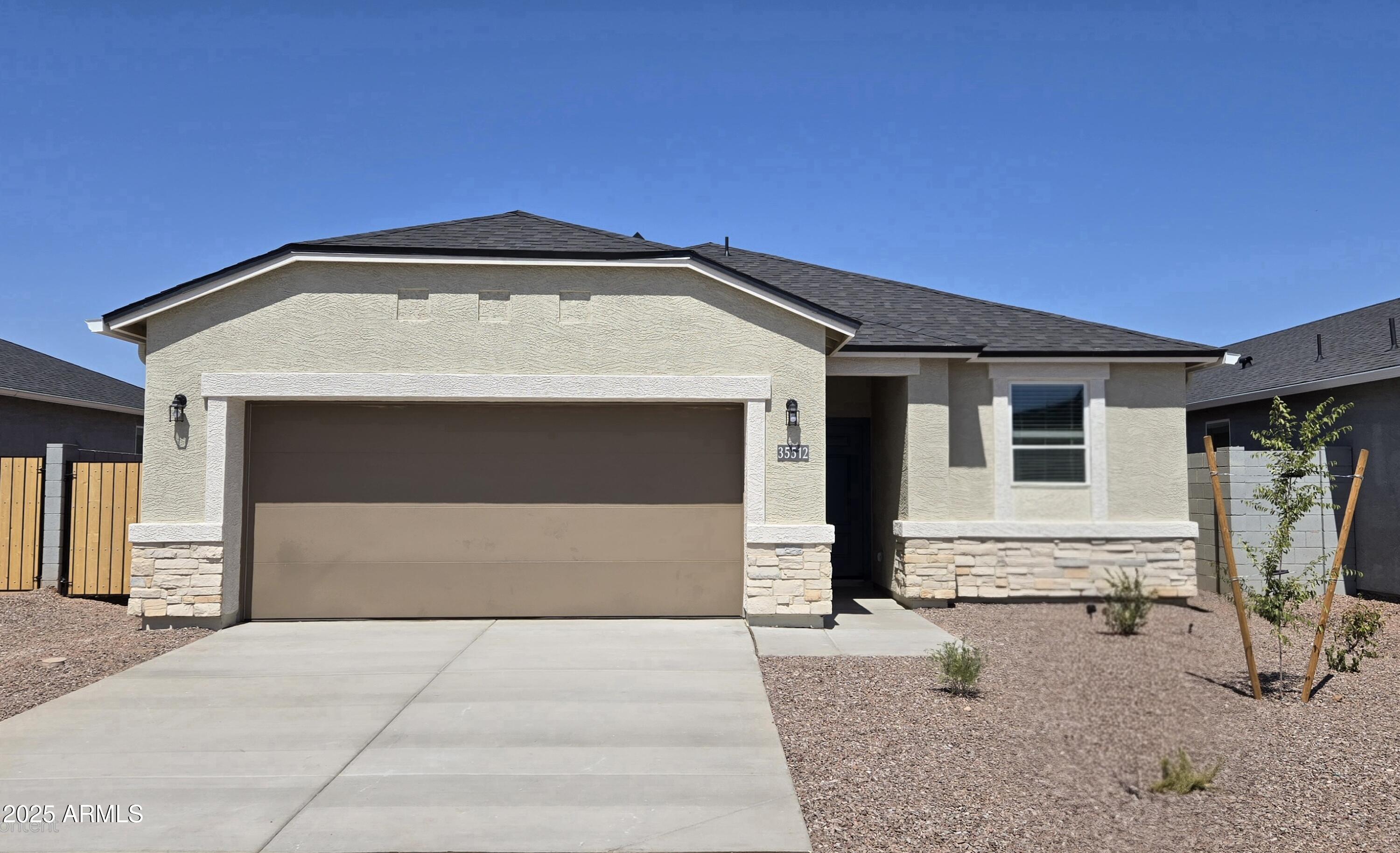 35512 N Common Court Property Photo 1