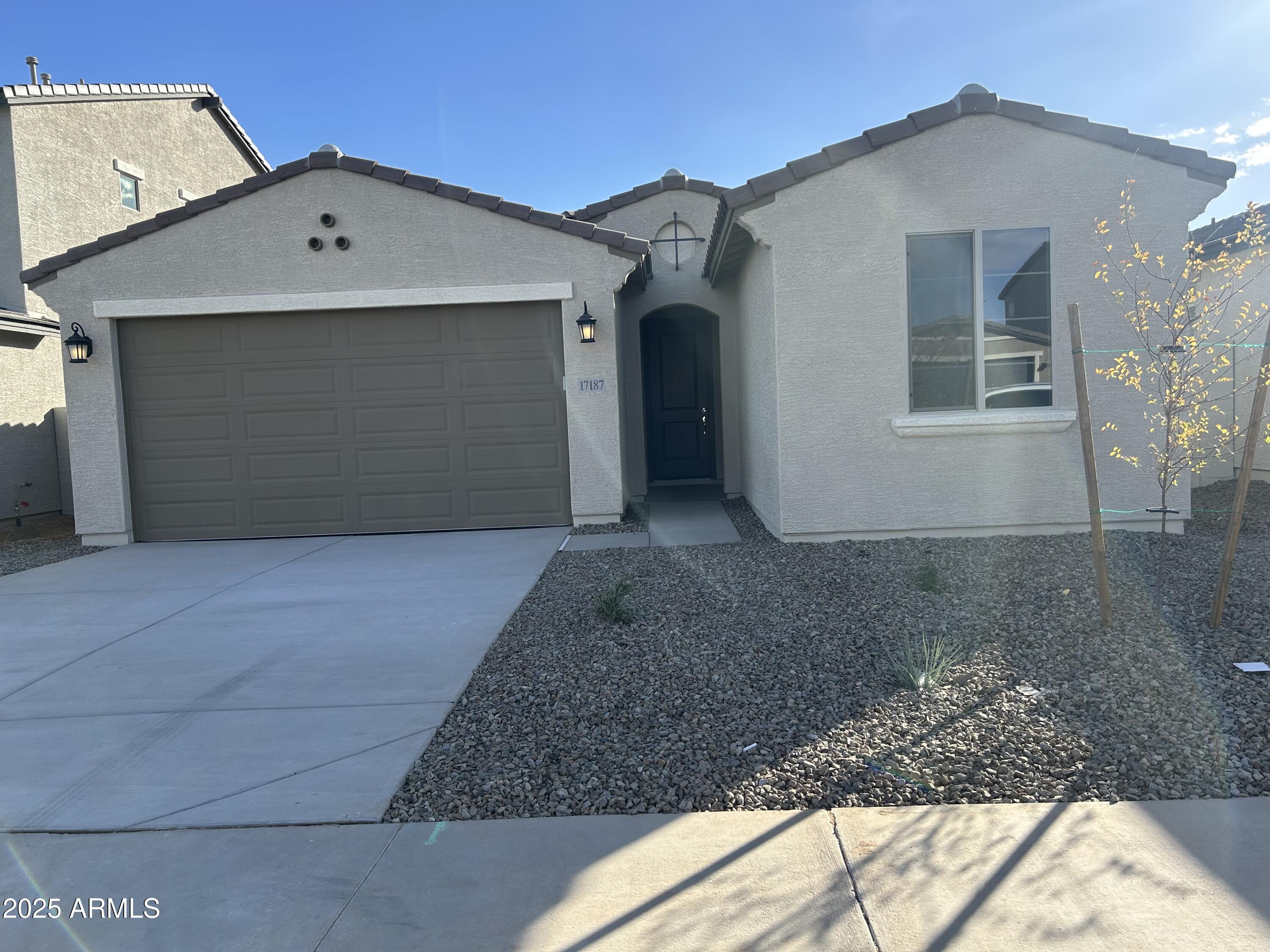17187 W Corrine Drive Property Photo 1