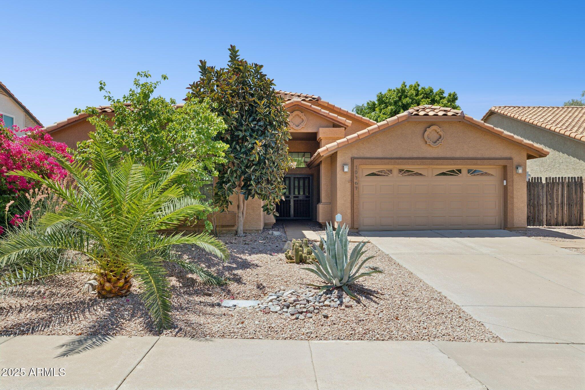 10367 E Wood Drive Property Photo 1