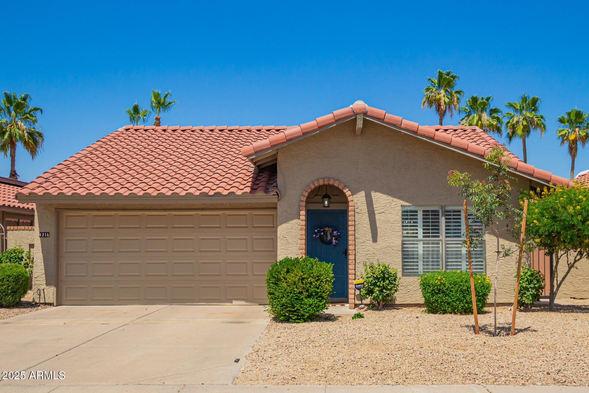 4216 E SANDIA Street